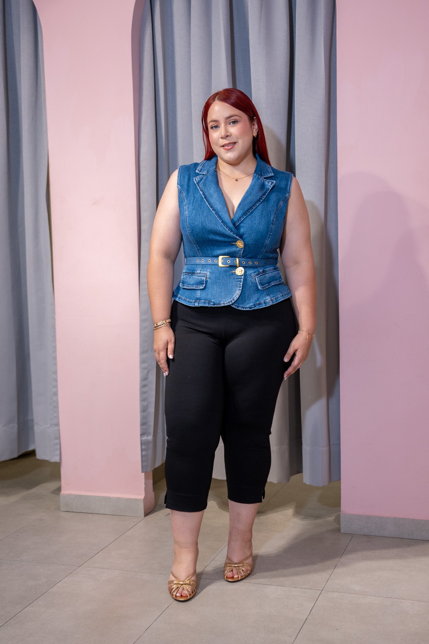 Pantalon Capri Curvy Stretch Ajustado Cintura Alta Negro
