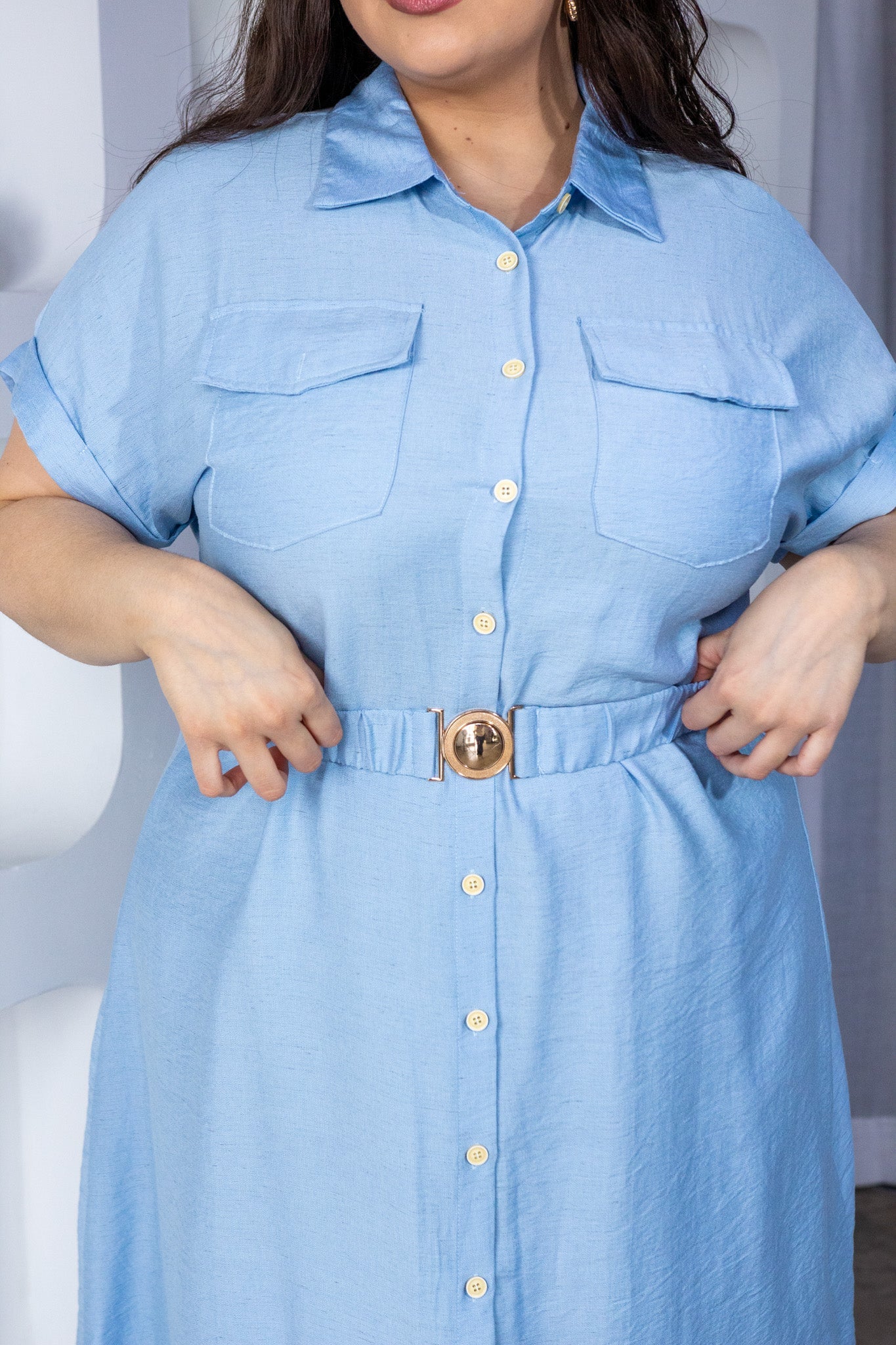 Vestido Camisero Curvy Midi con Cinto de Tela Azul Cielo