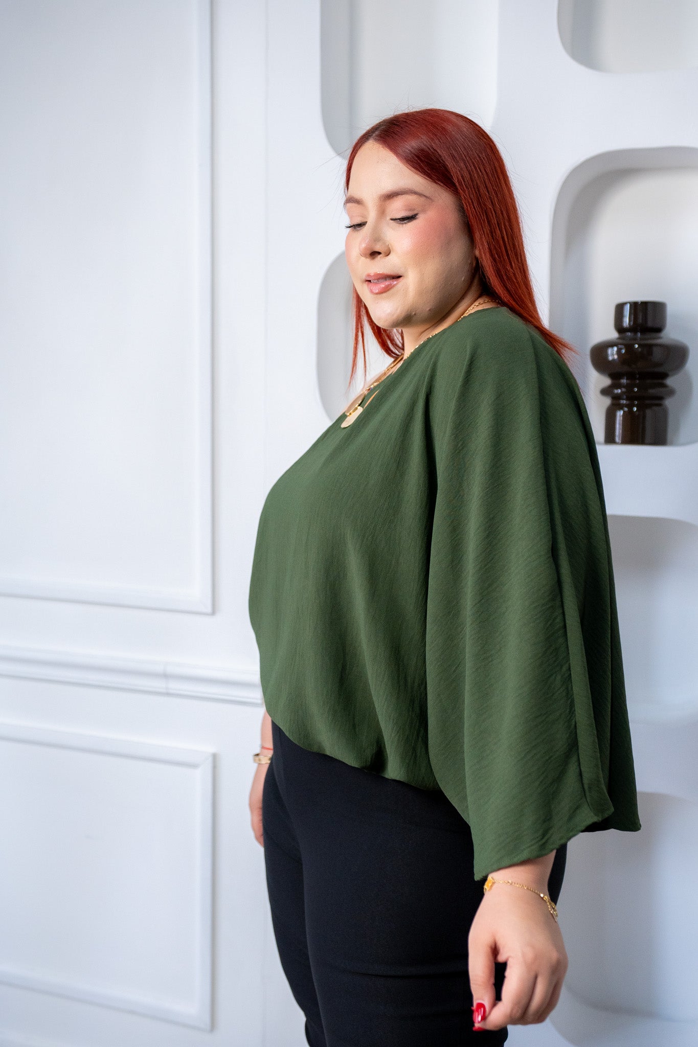 Blusa Curvy One Shoulder Holgada Olivo