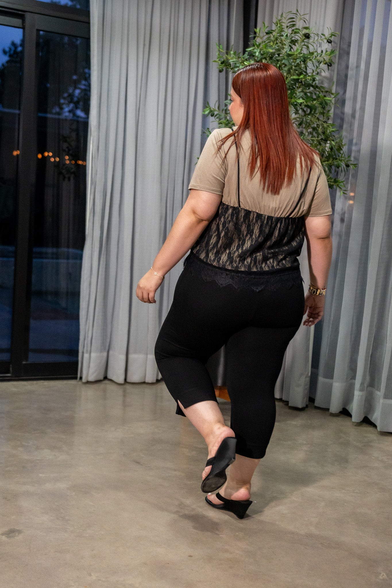 Blusa con Corset de Encaje Curvy Cafe