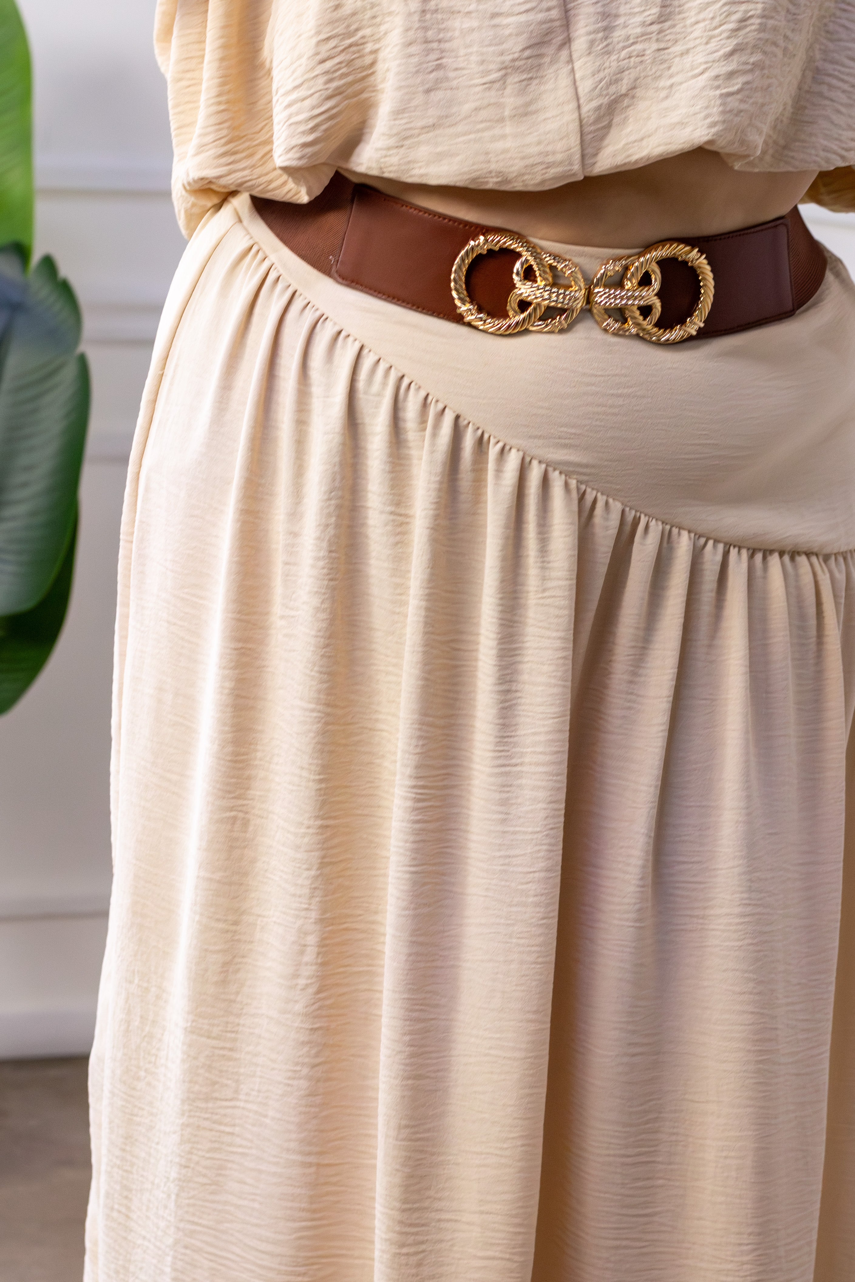 Set falda beige - foto 5