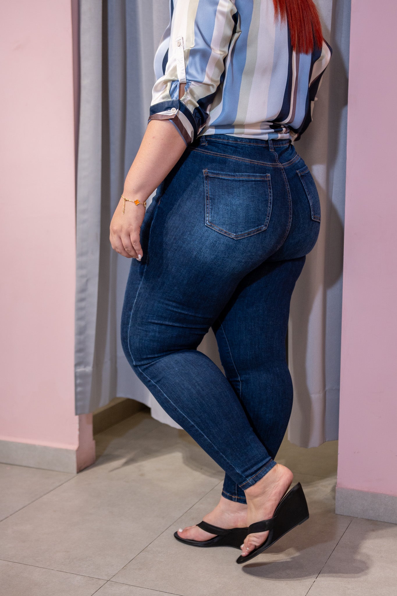 Jeans Skinny Curvy Cintura Alta Stretch Liso Azul Denim Oscuro