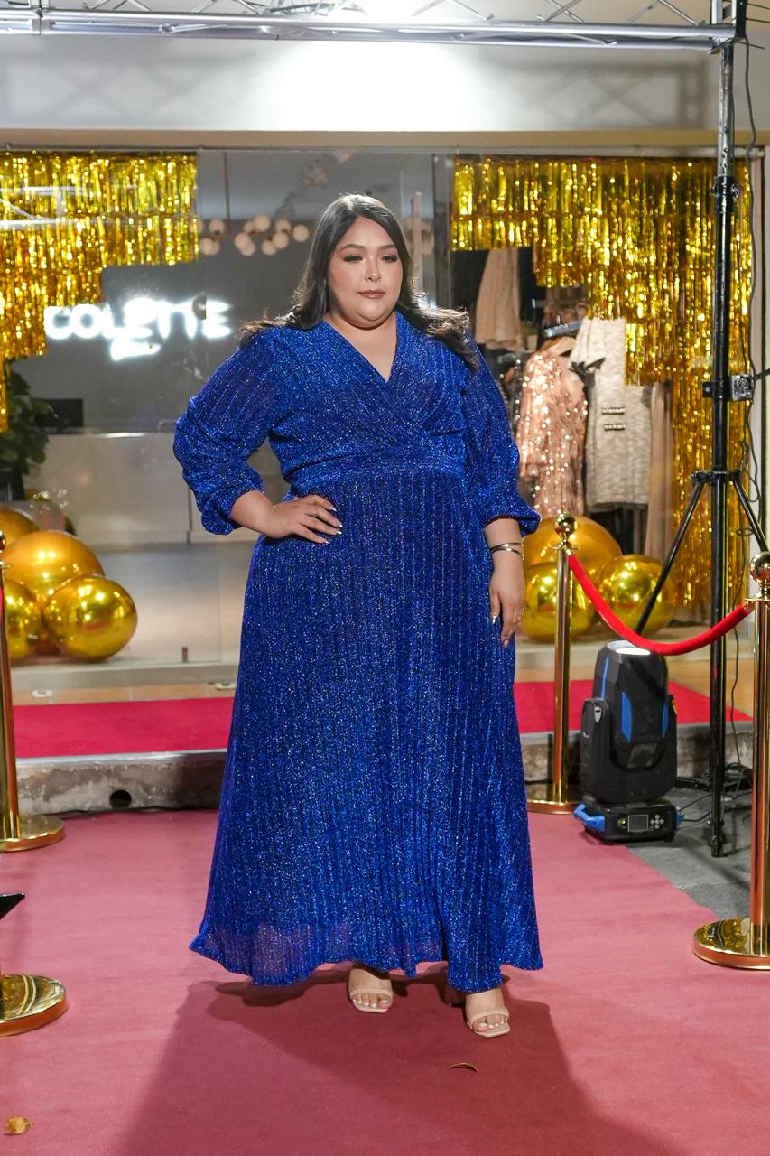 Vestido fiesta largo brillos azul