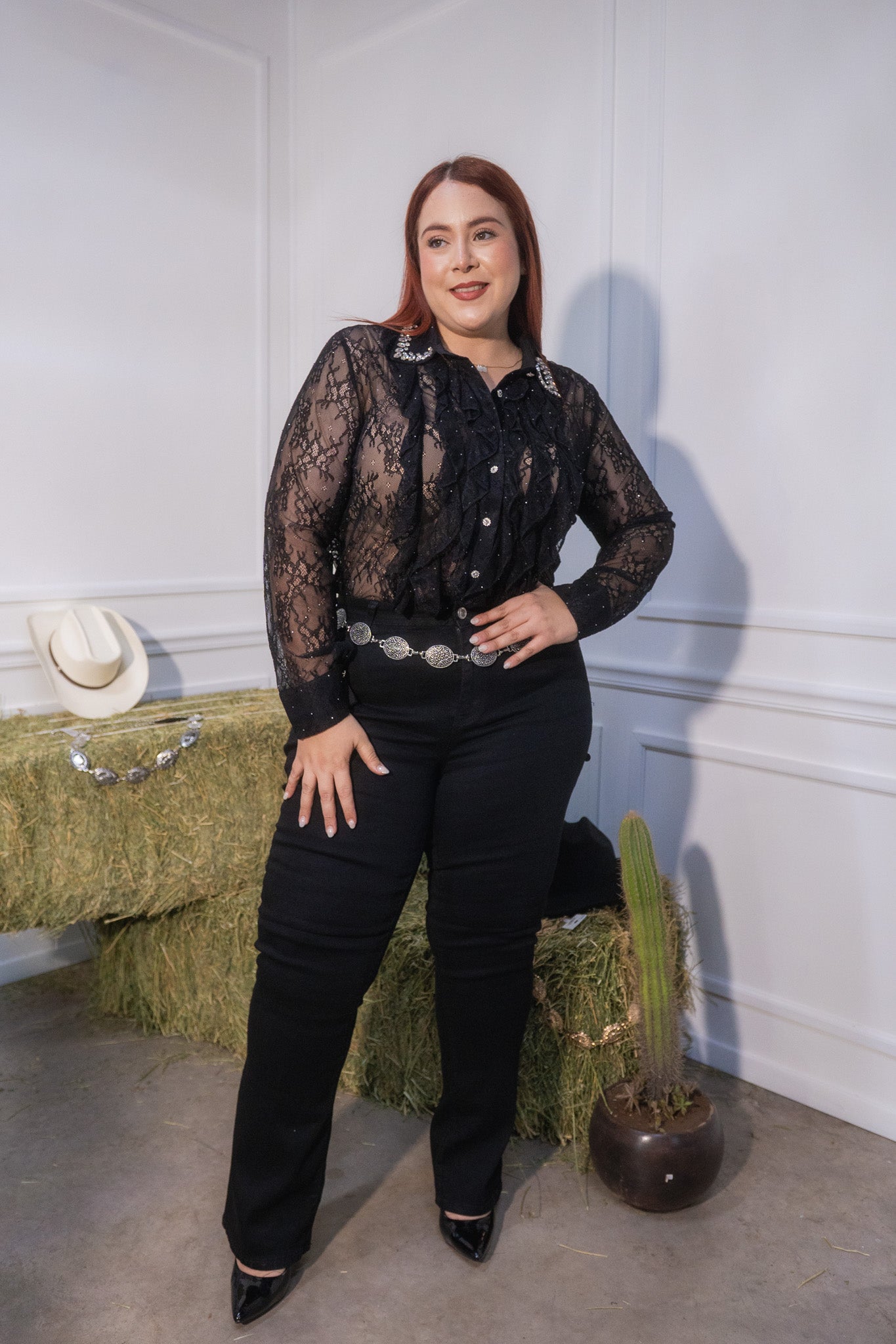 Camisa encaje con escarolas