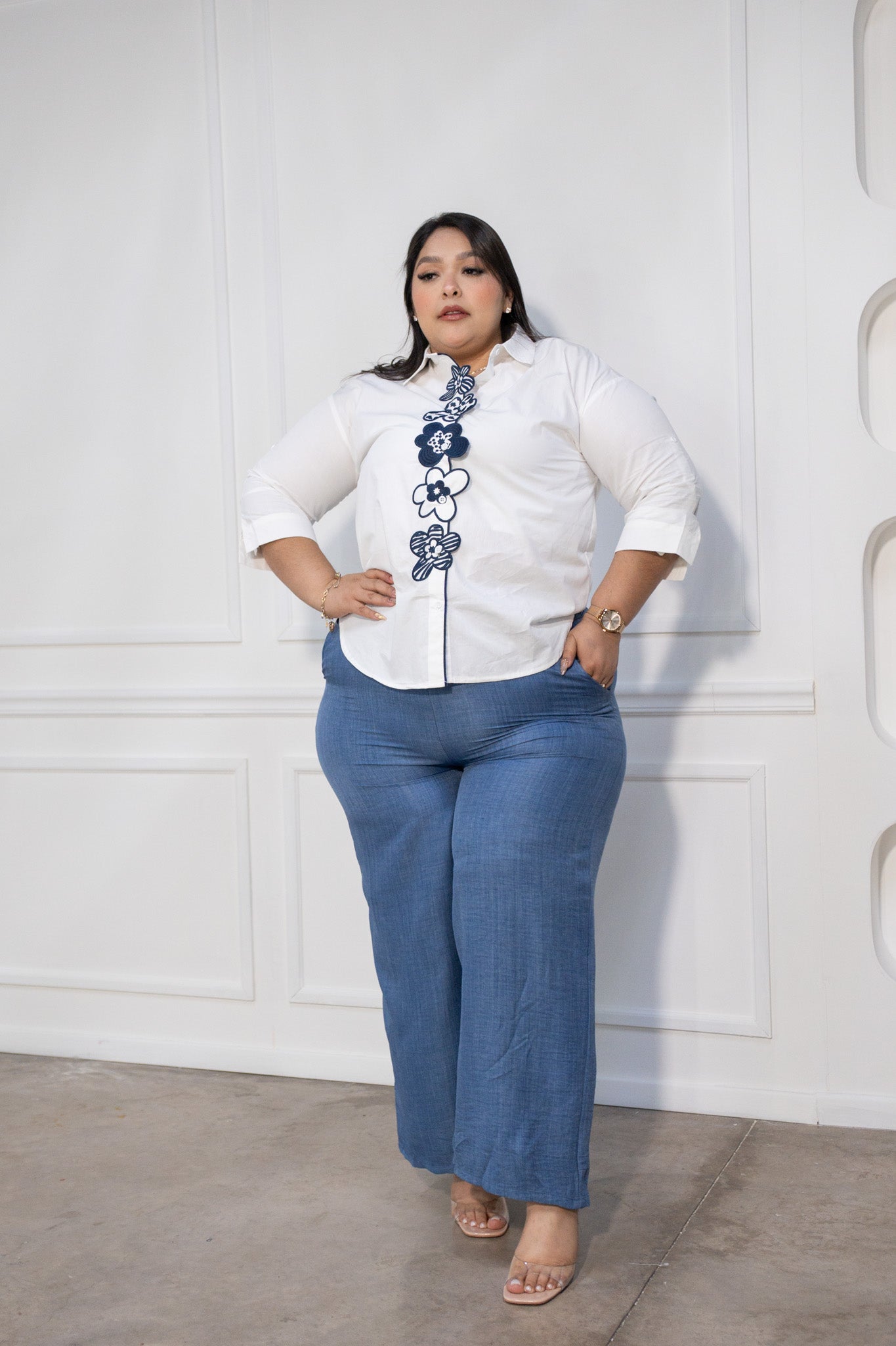 Camisa c/botones en flor