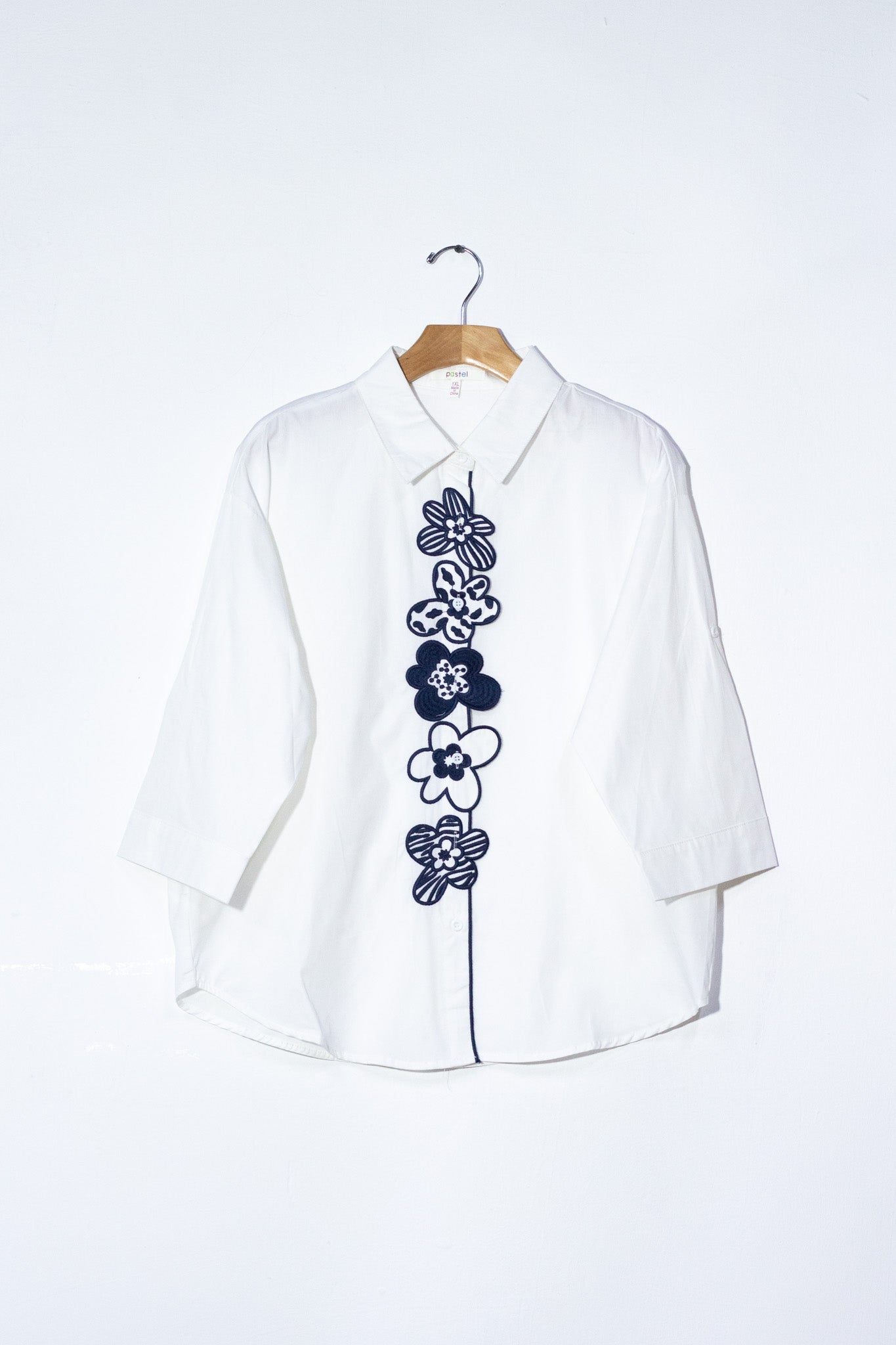 Camisa c/botones en flor