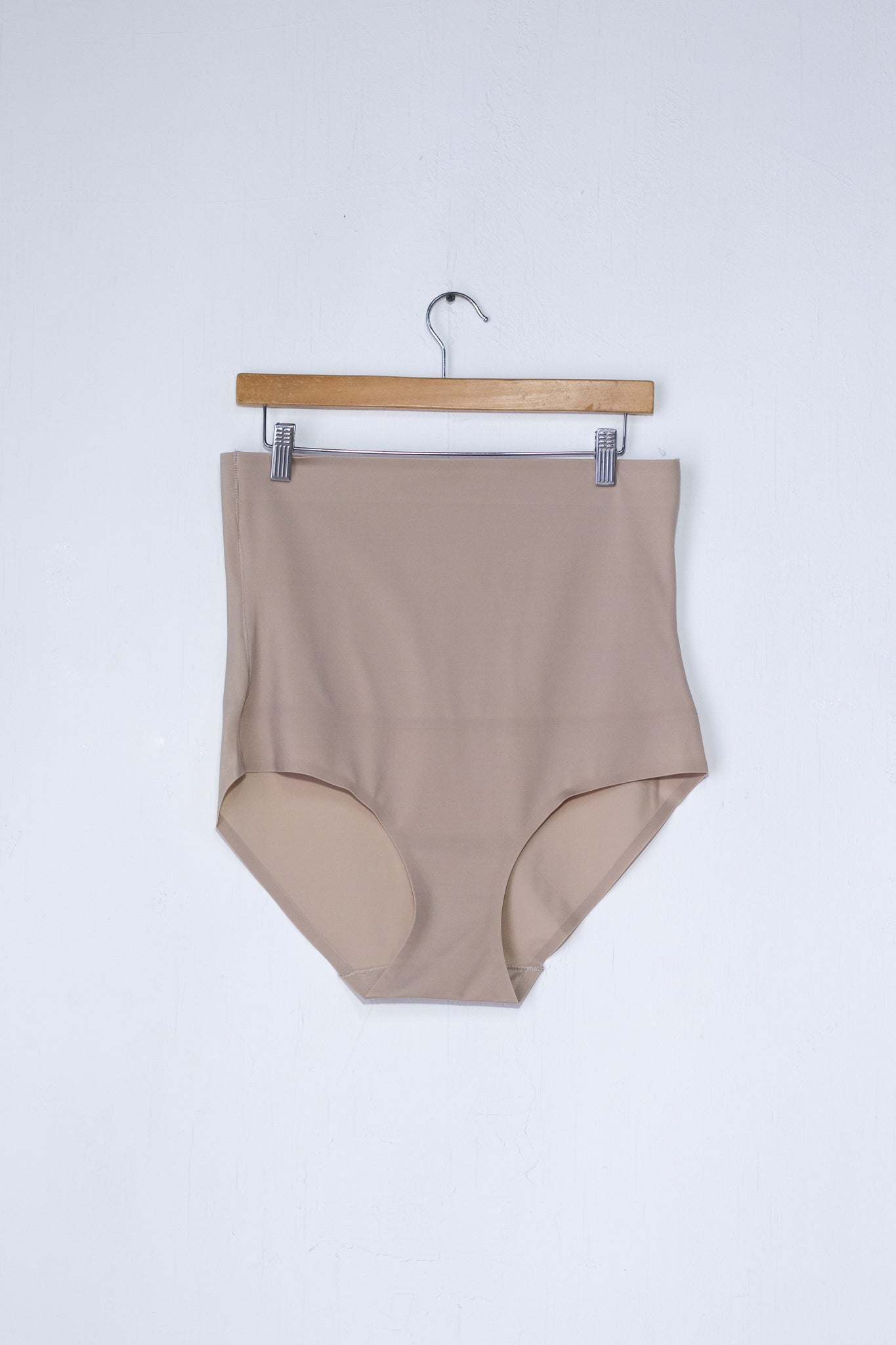 Panty body control