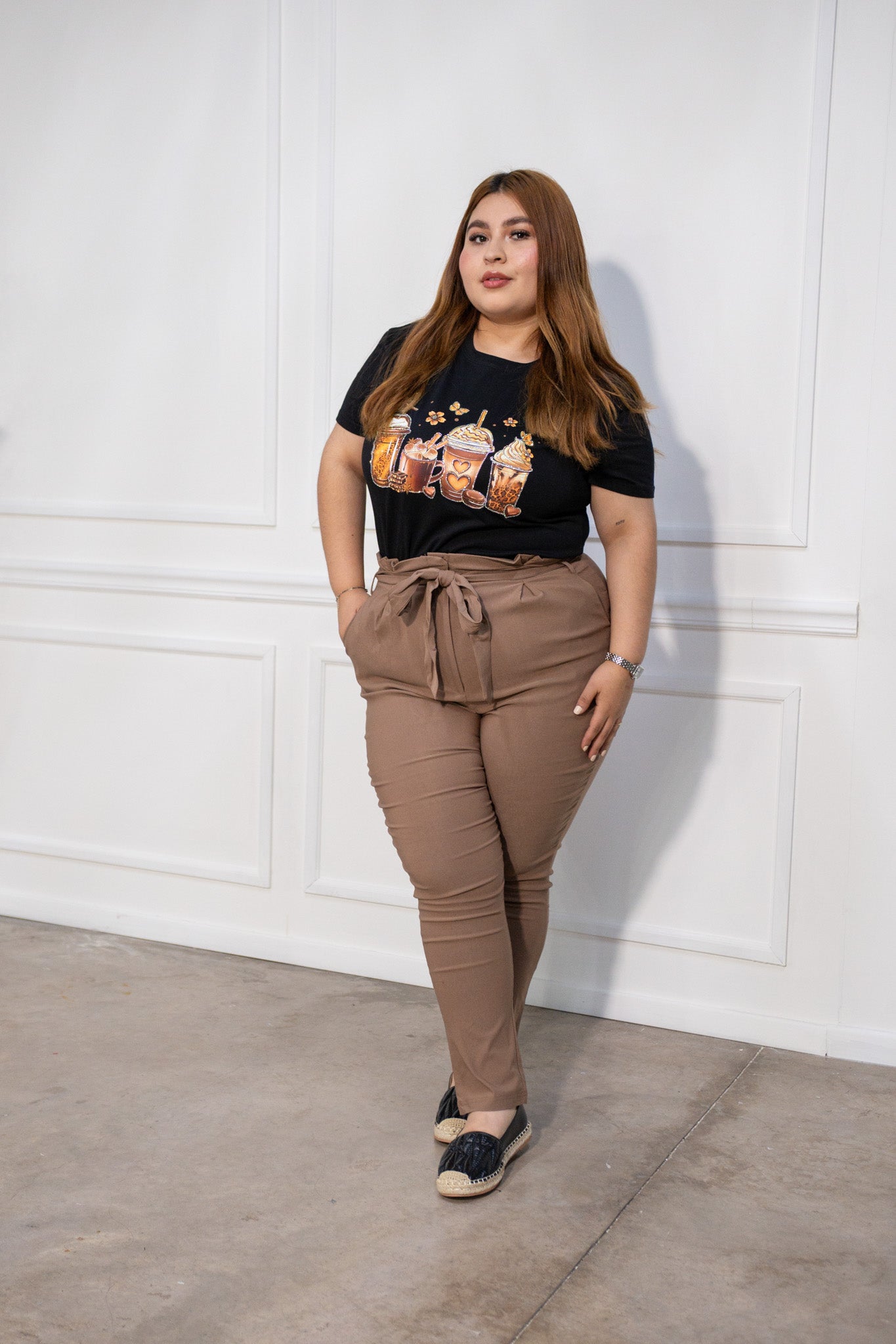 Pantalon de vestir con lazo negro