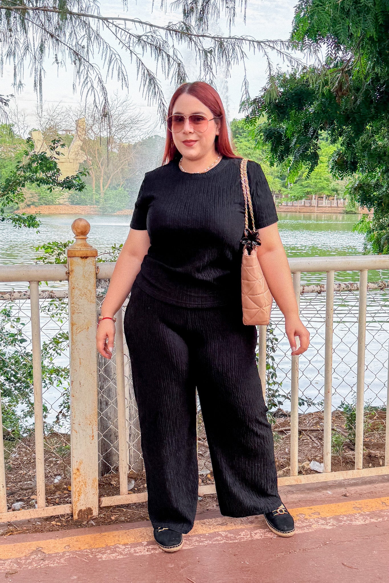 Conjunto textura negro