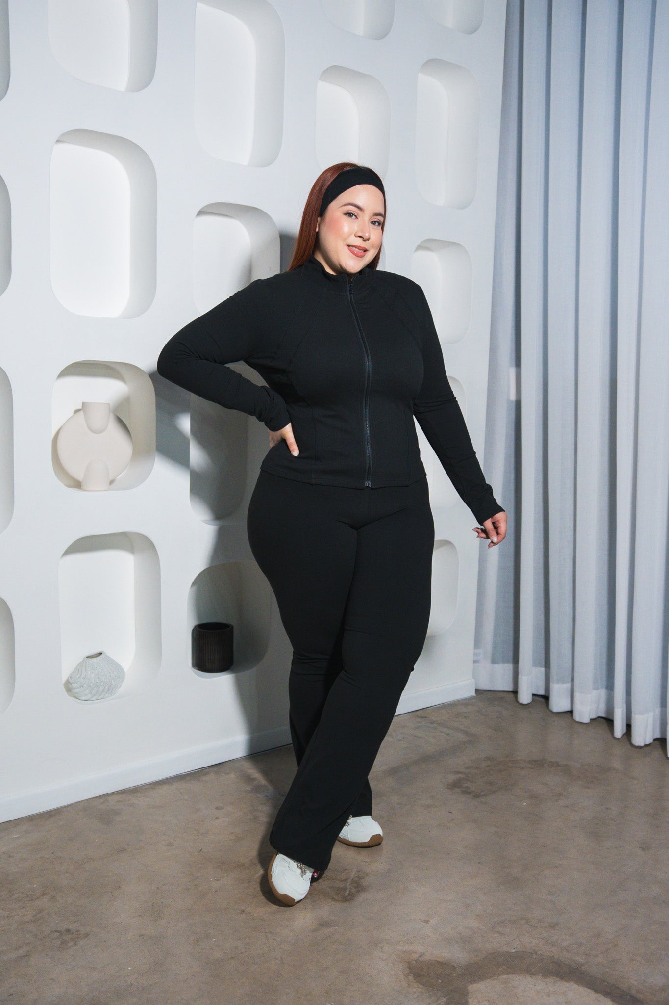 Conjunto deportivo liso negro