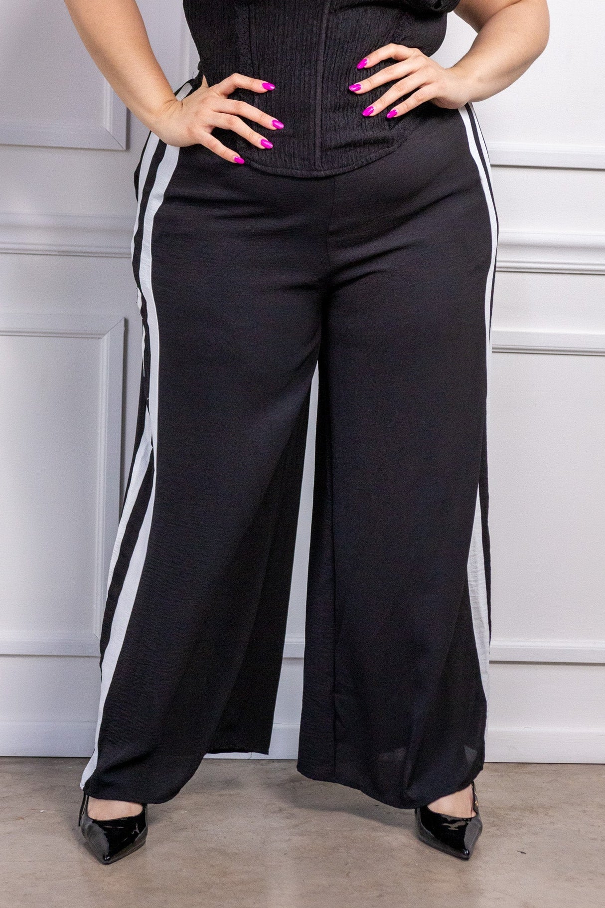 Pantalón fluido líneas negro - 2