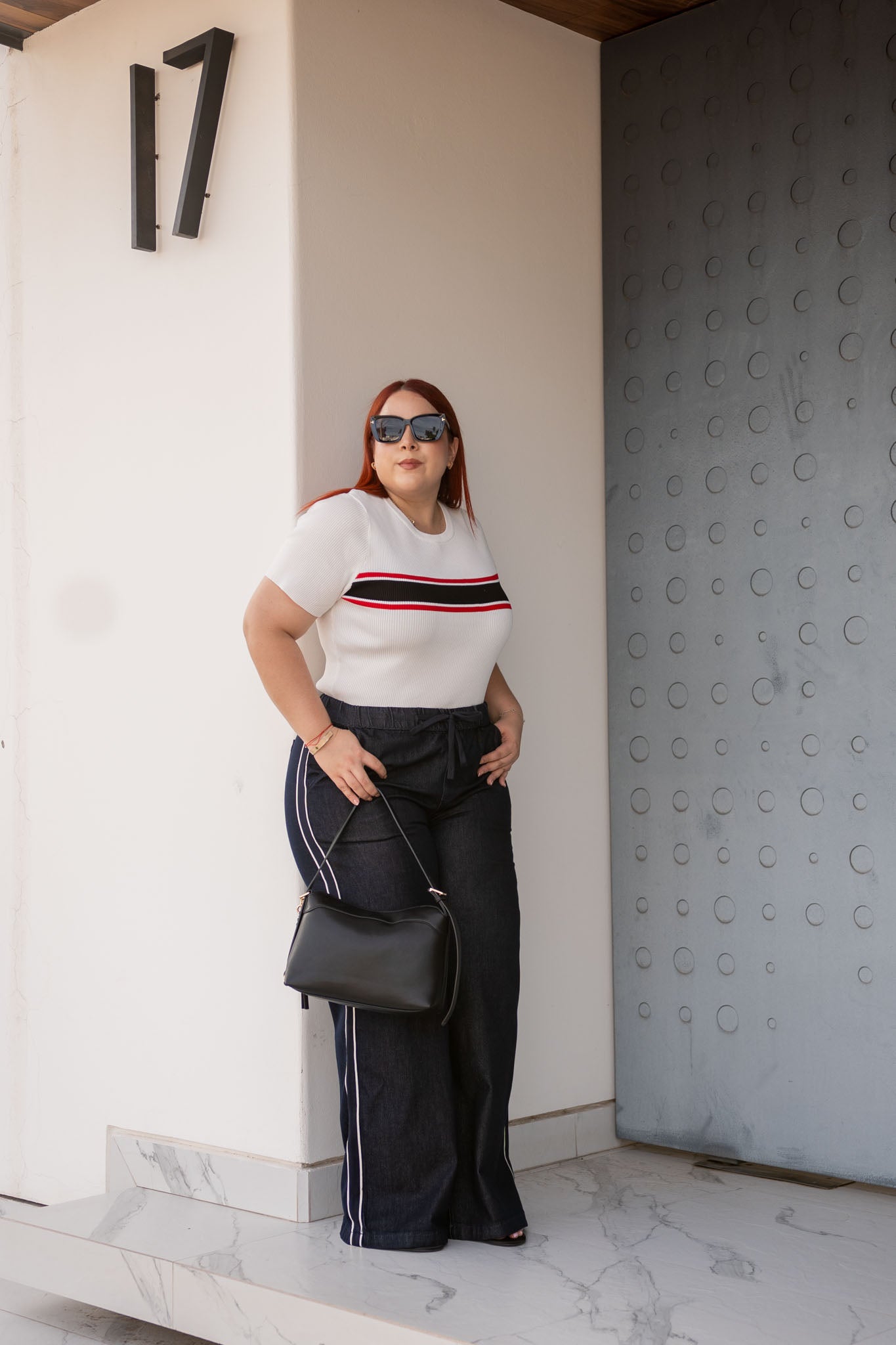 Blusa Canalada con Líneas Curvy Blanca
