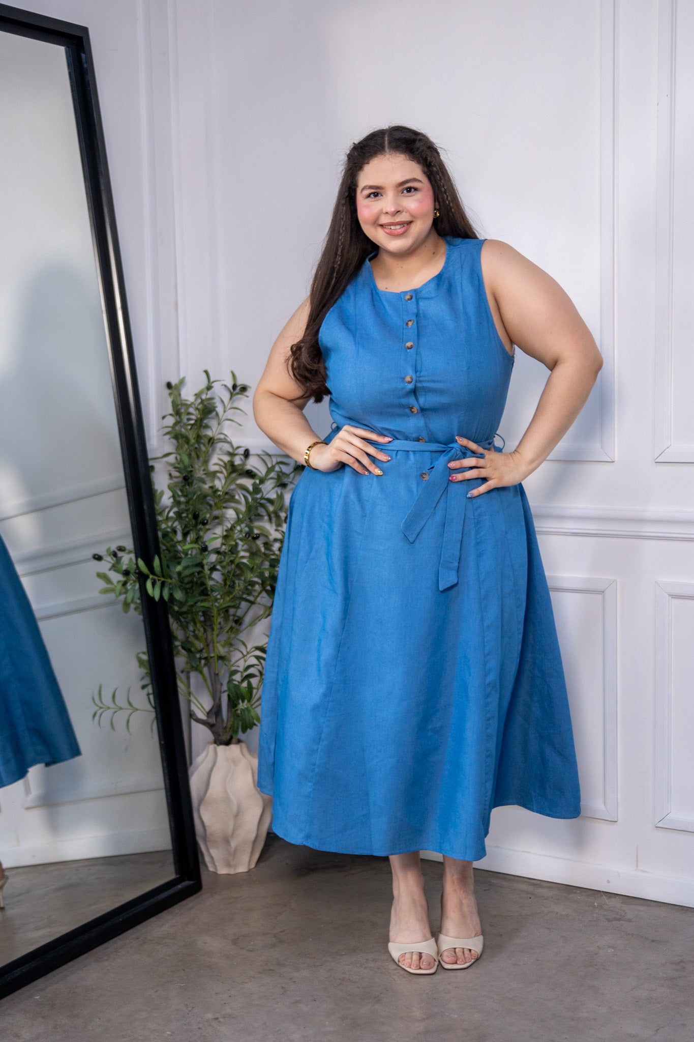 Vestido Curvy Midi Corte A Botones y Cinto Azul Cielo
