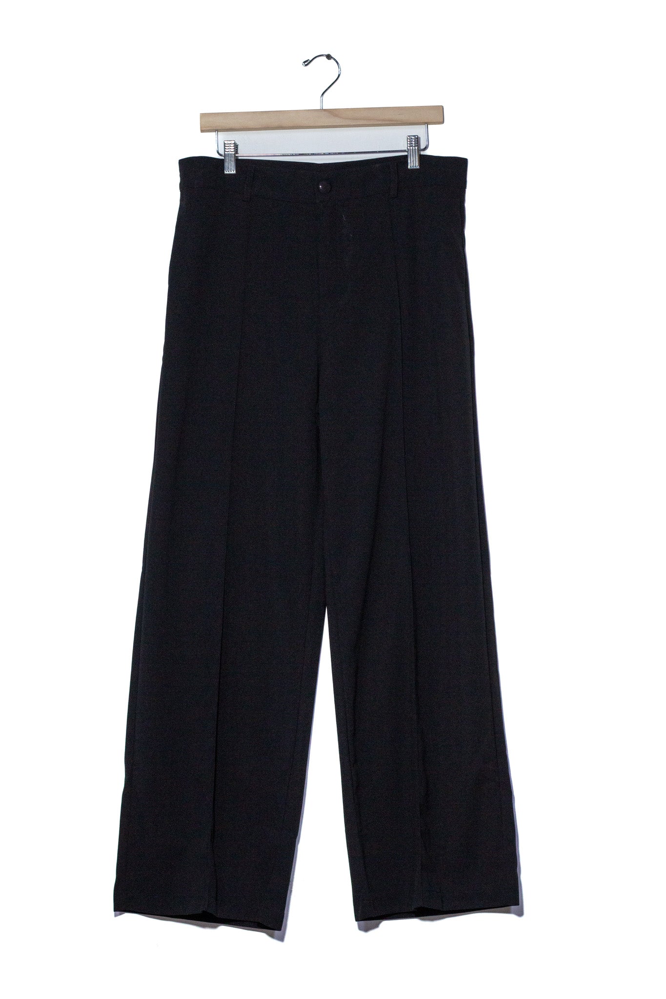 Pantalon tipo palazo negro