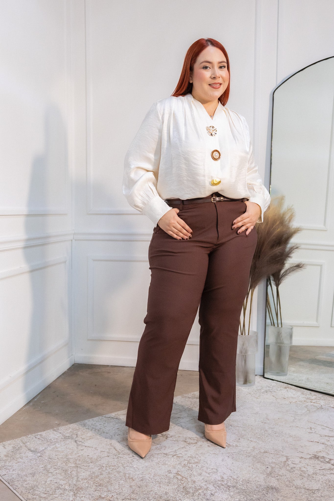 Camisa con botones bei