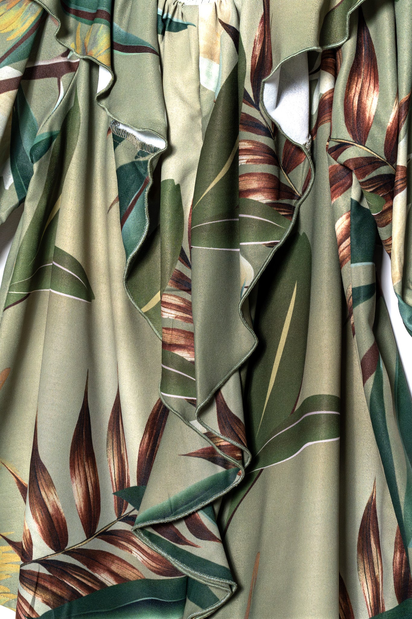 Blusa off shoulder estampada verde