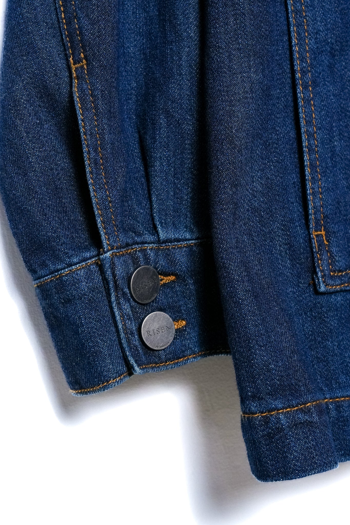 Chamarra denim con cuero