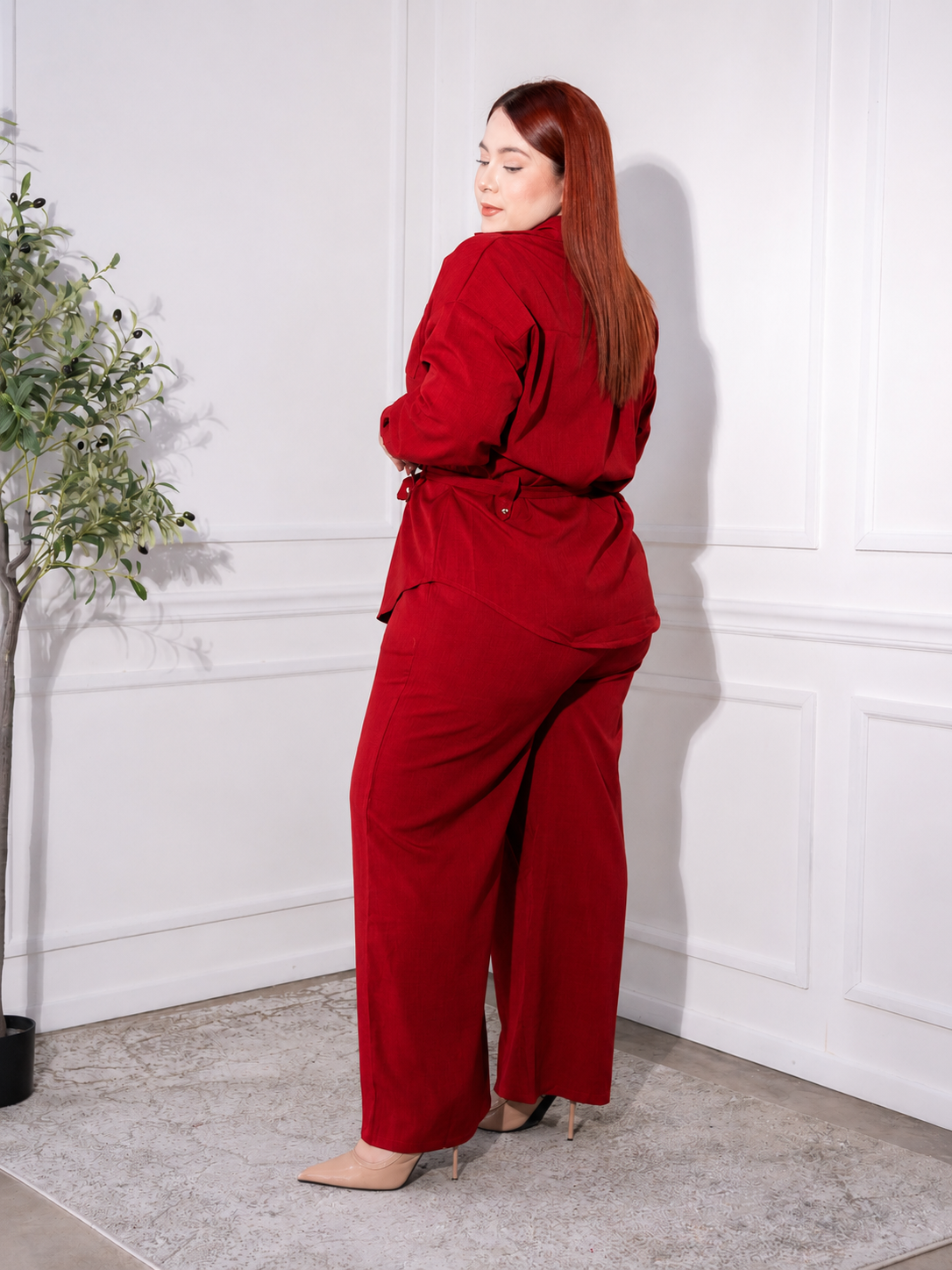 Shirt and pants set with plain red bow