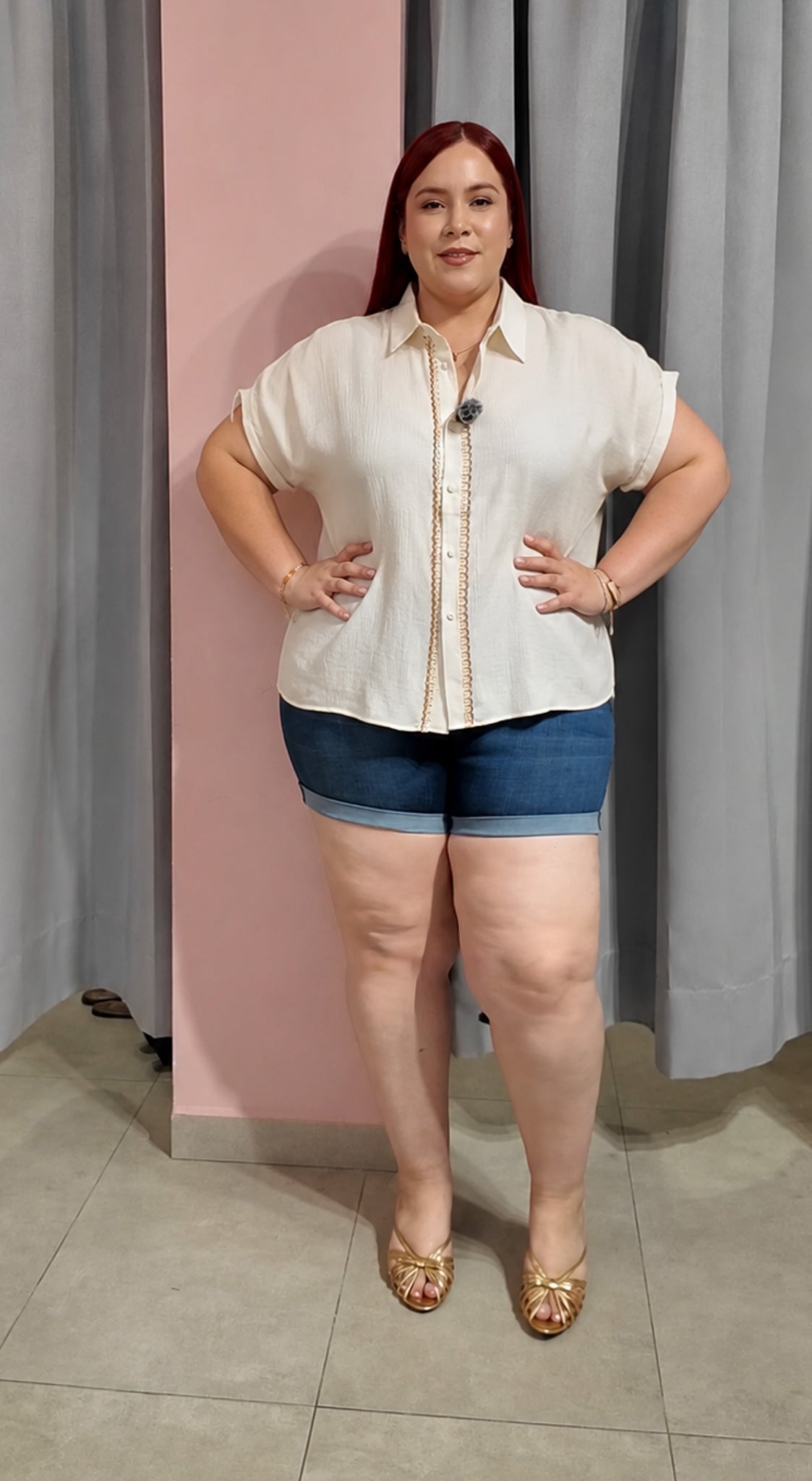Camisa Curvy Lino Manga Corta Bordado Galon Placket Ivory