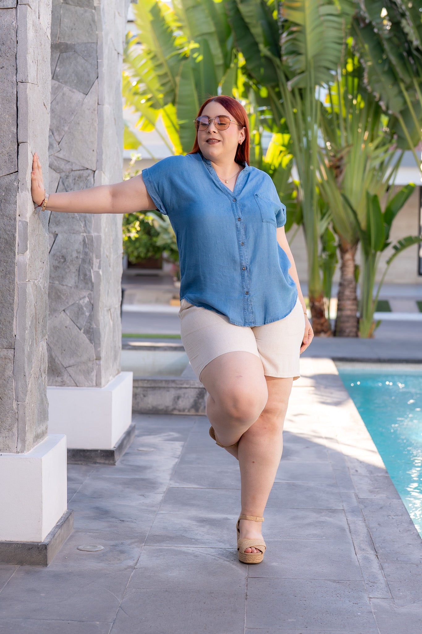 Camisa denim con bolsa cla