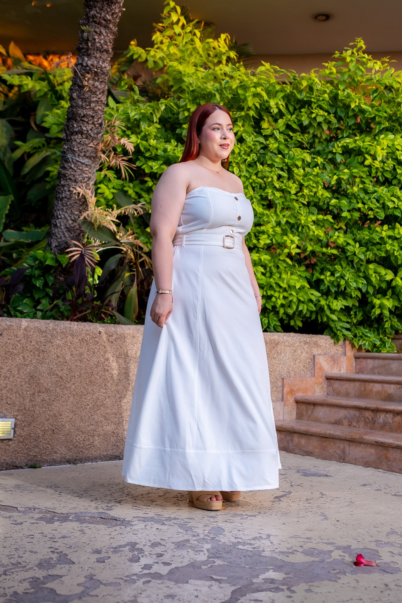 Maxi vestido estraple c/cinto