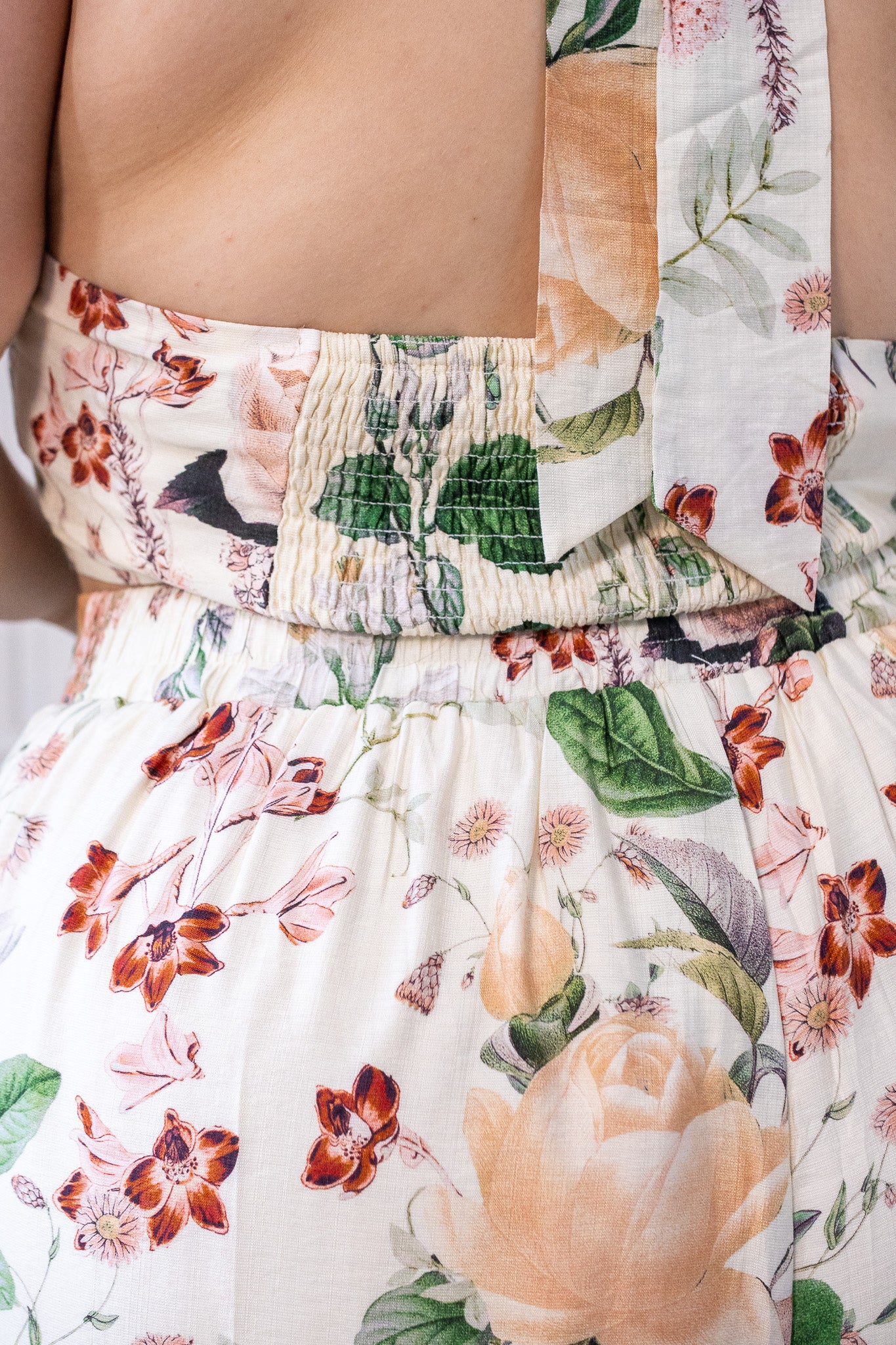 Conjunto 2 piezas, pantalón y blusa halter de lino, fémina, ligero y perfecto para eventos de día.