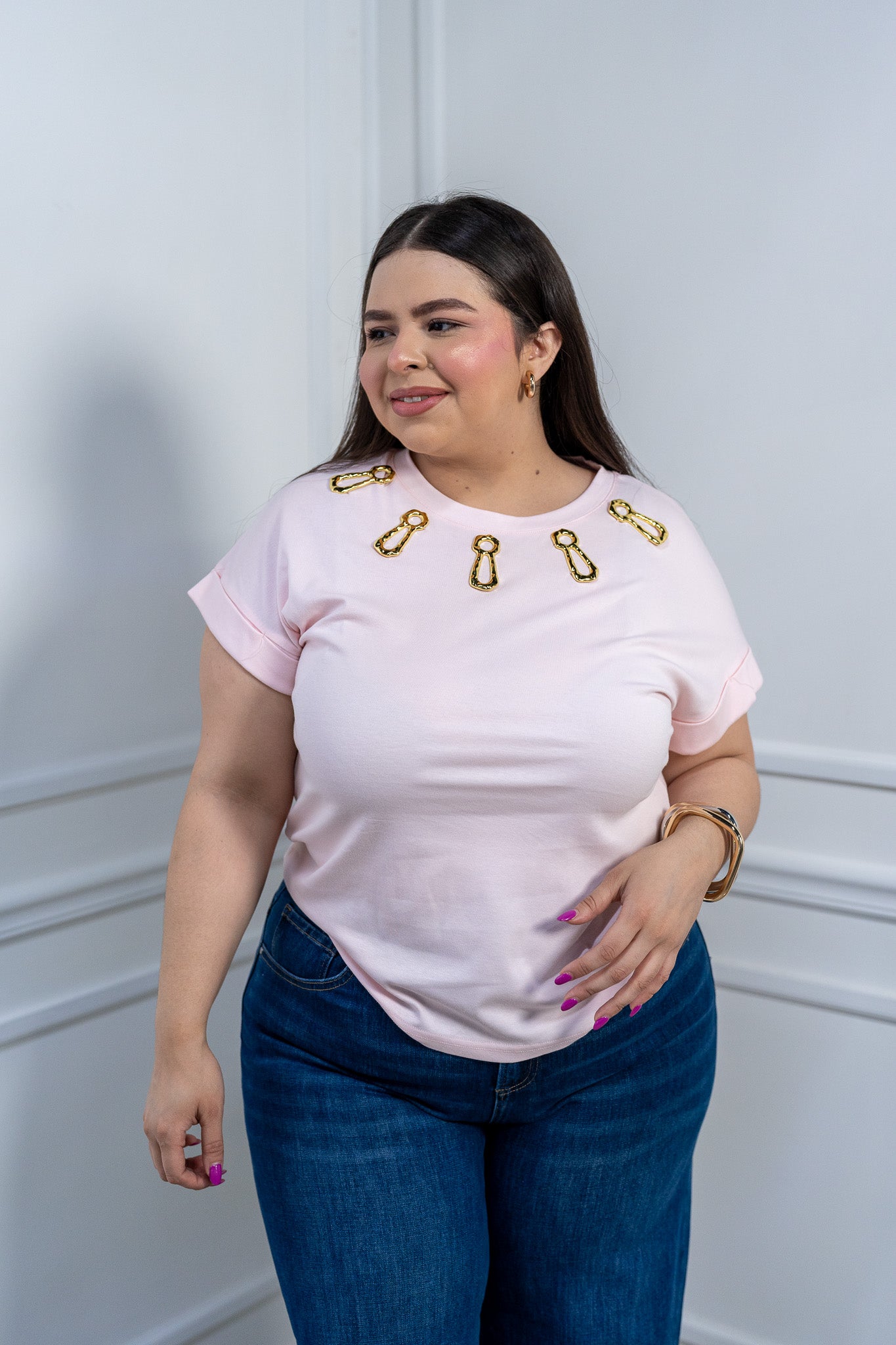 Blusa Curvy Rosa de Algodón con Herrajes Dorados