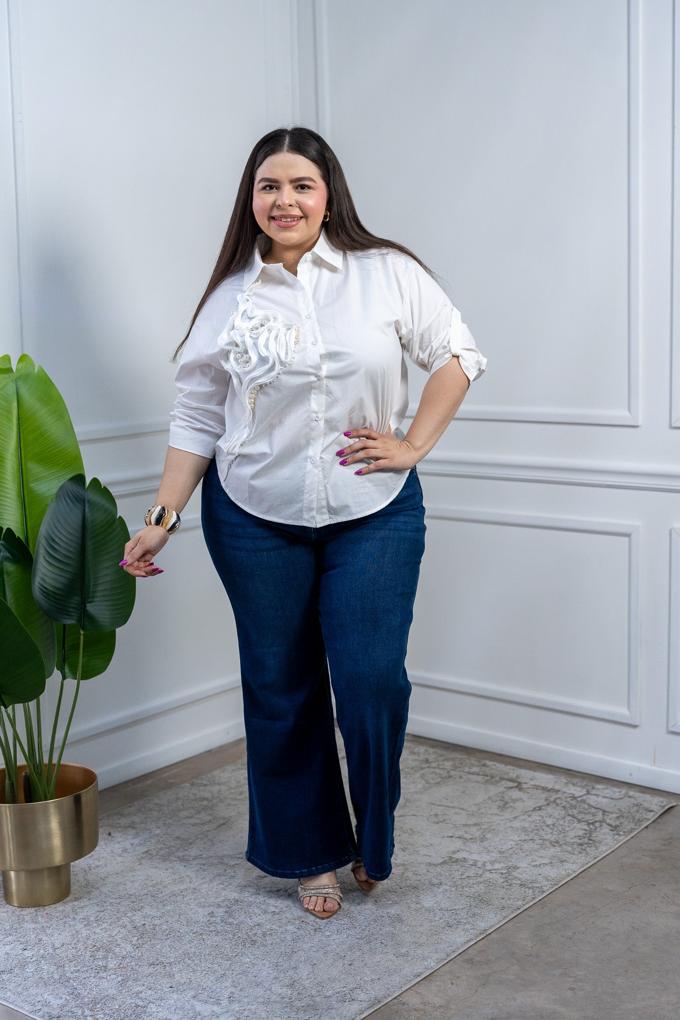 Jeans Curvy Campana Azul Oscuro Tiro Alto Doble Botón
