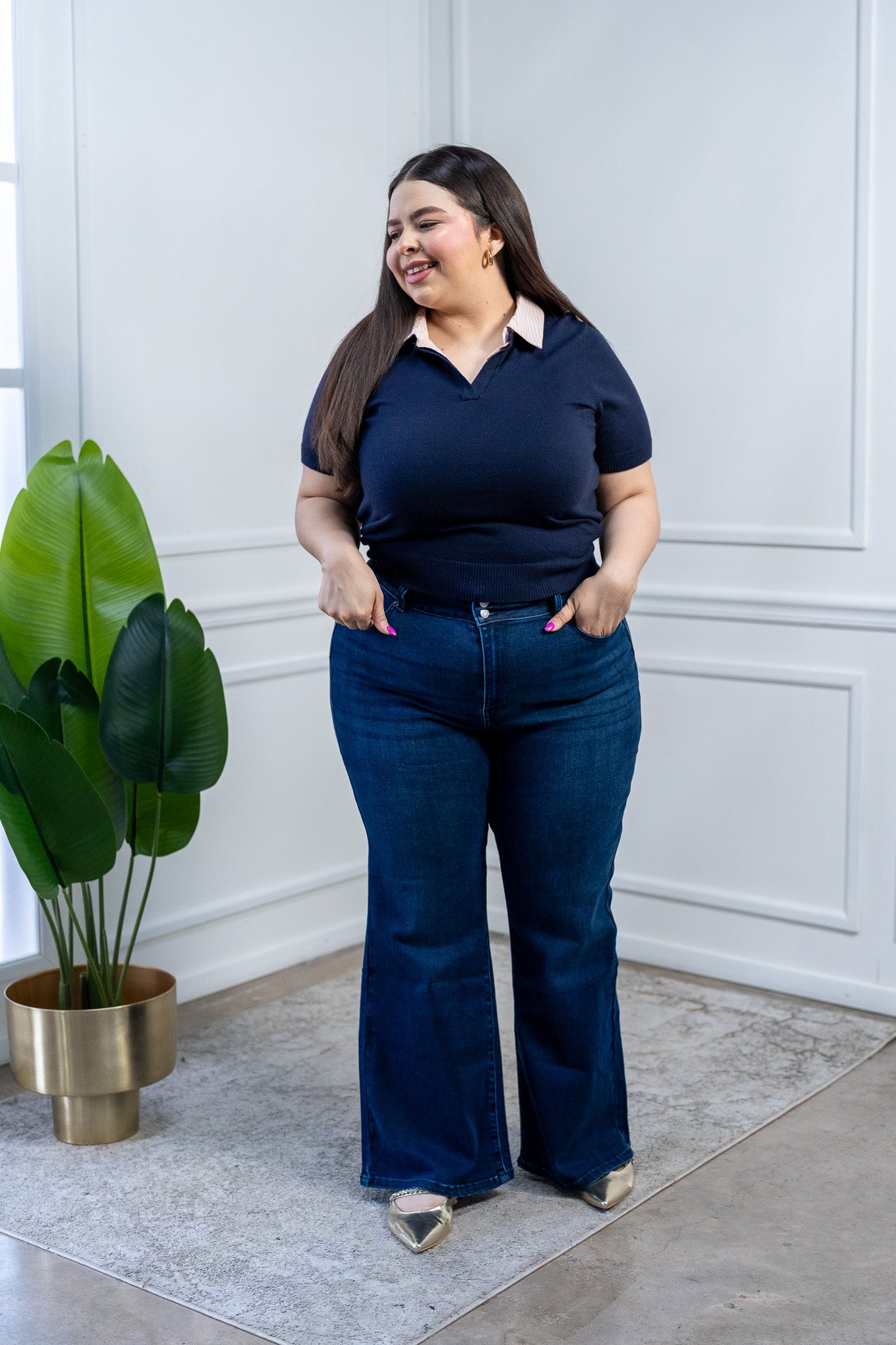 Blusa Curvy Acanalada Azul Marino con Cuello Camisero