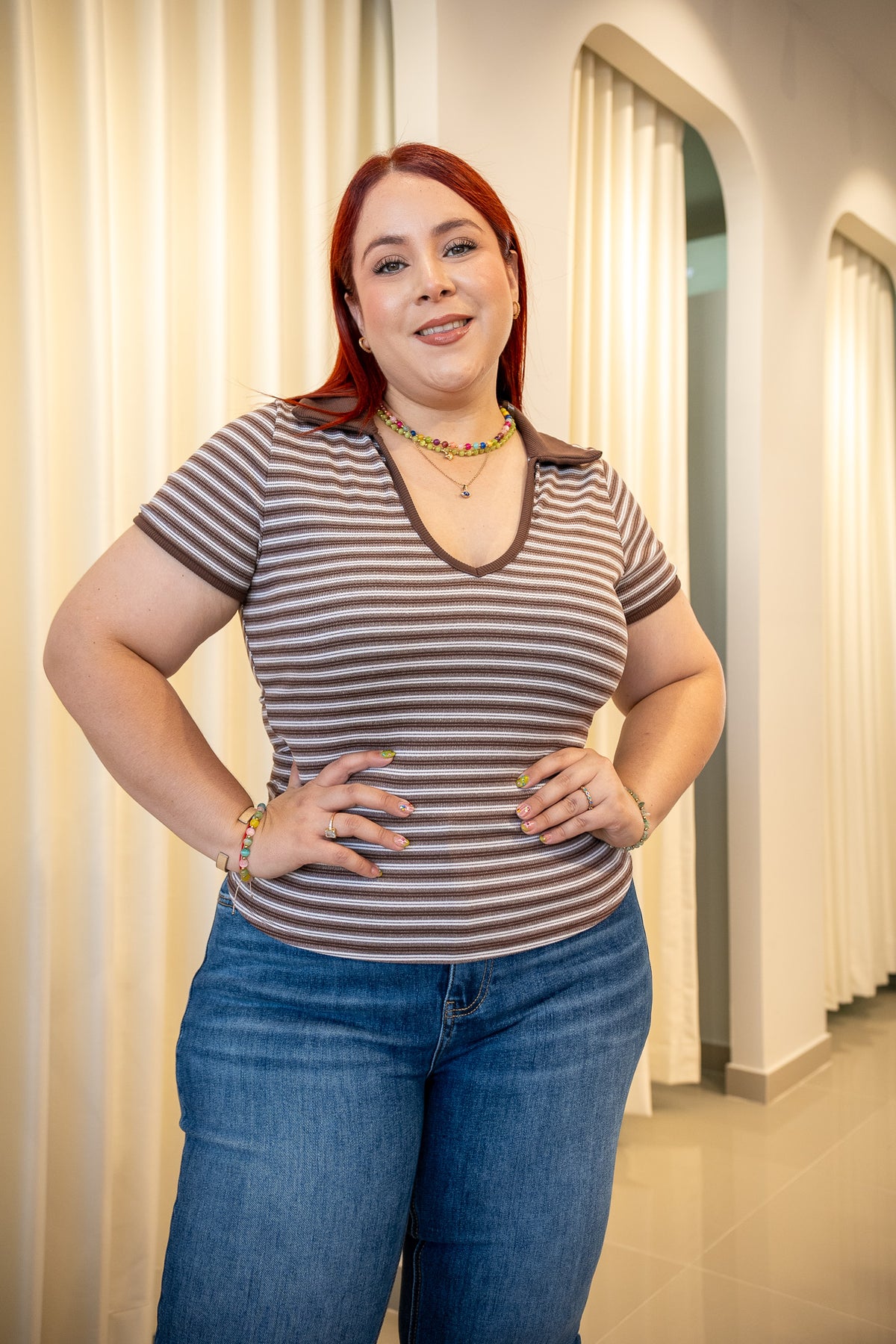 Blusa cuello V rayada