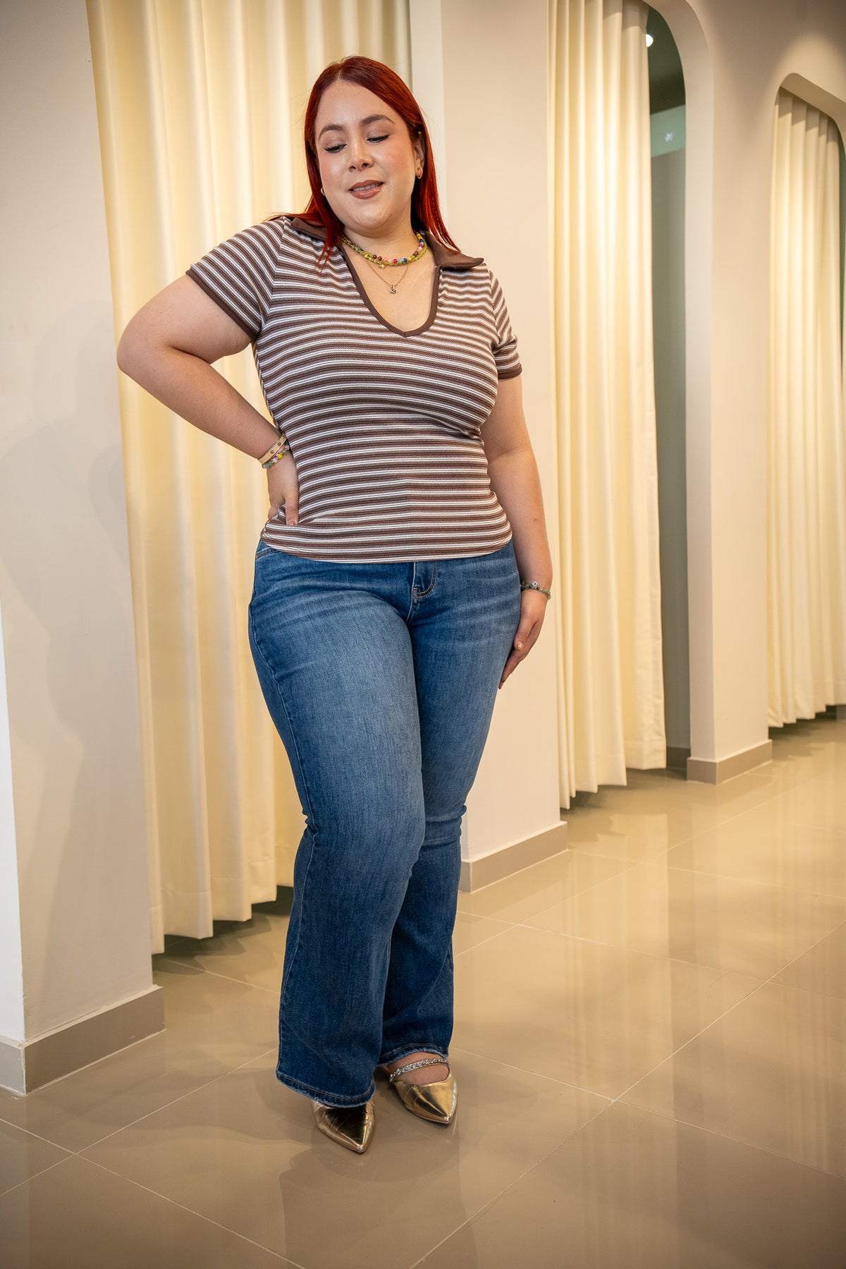 Blusa cuello V rayada