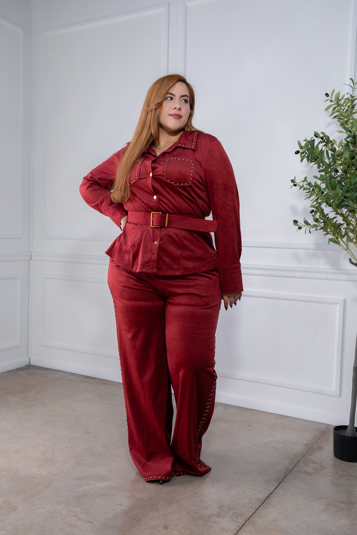 Set Pantalón de Gamuza con Estoperoles Tinto Plus Size para Mujer