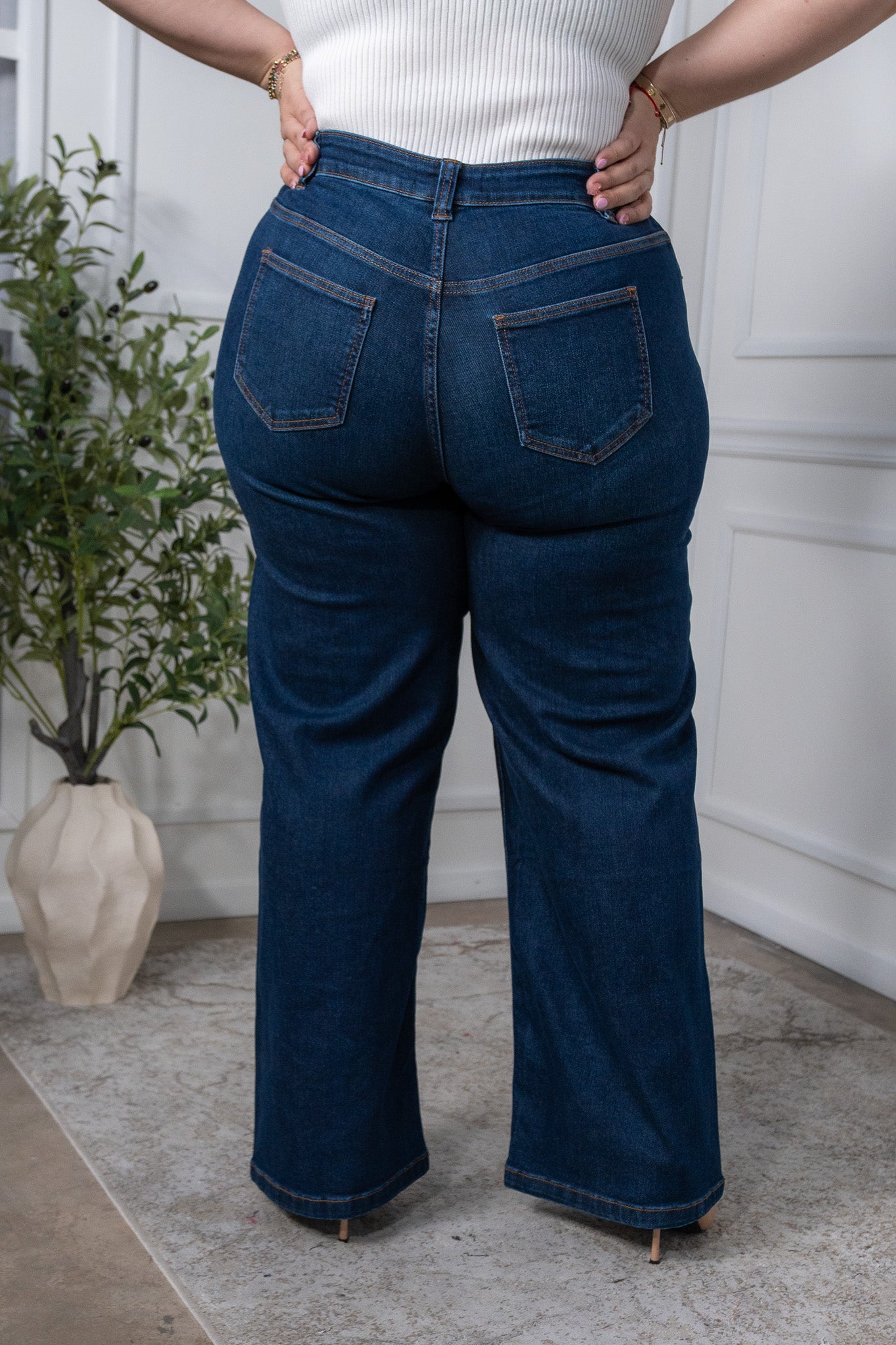 Dark plain straight jeans