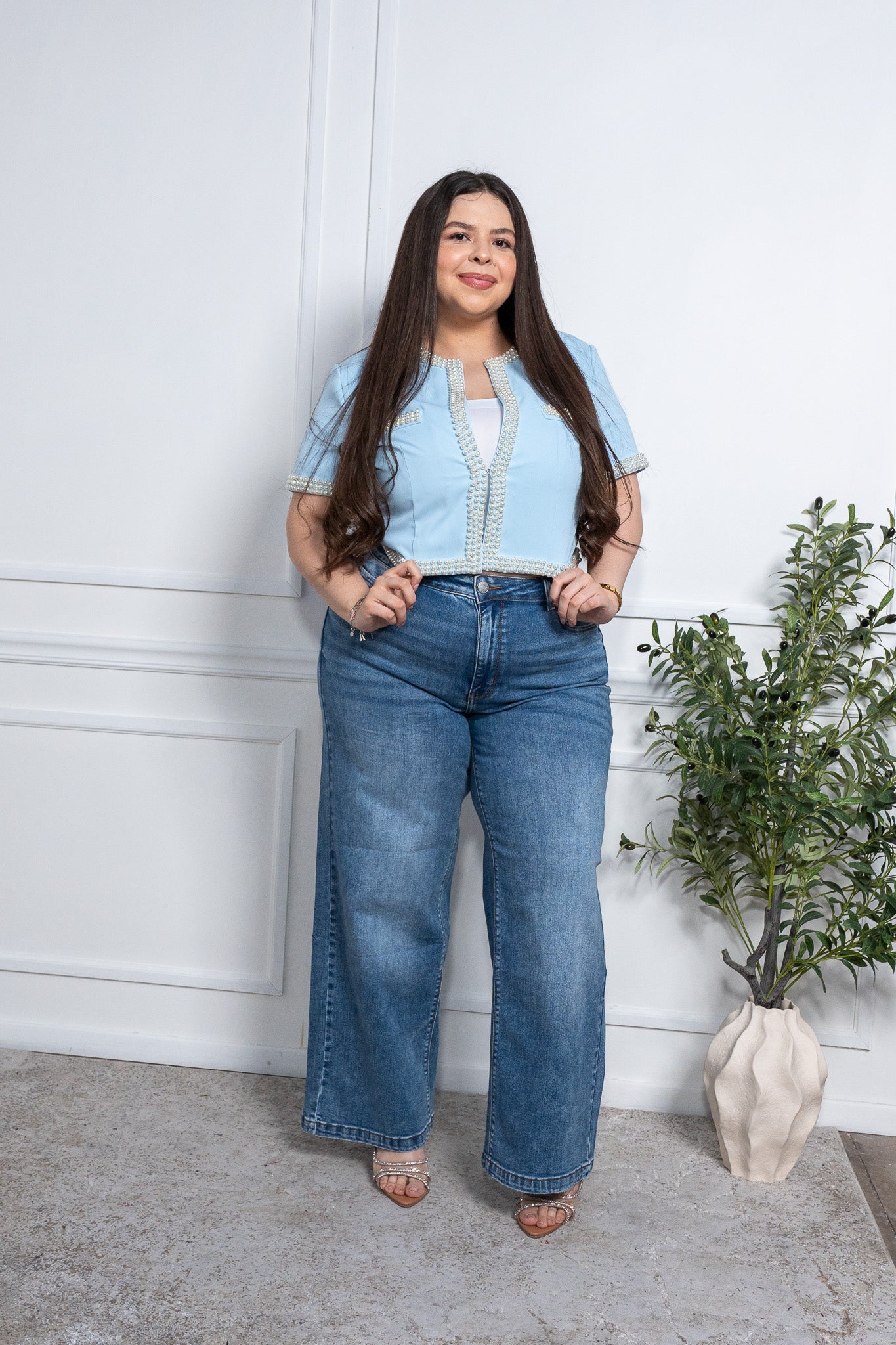 Blazer crop c/ perlas azul