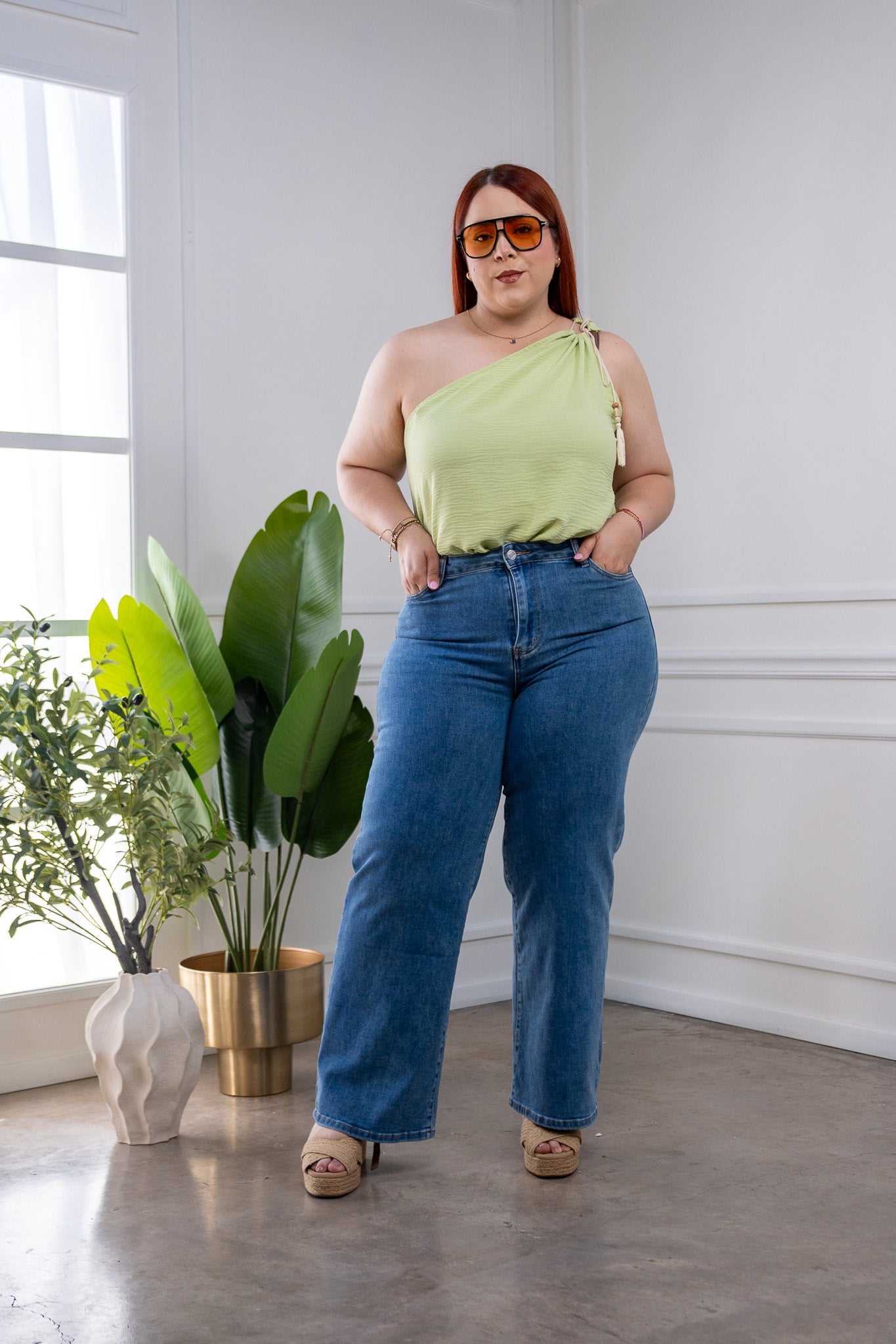 Blusa one shoulder verde