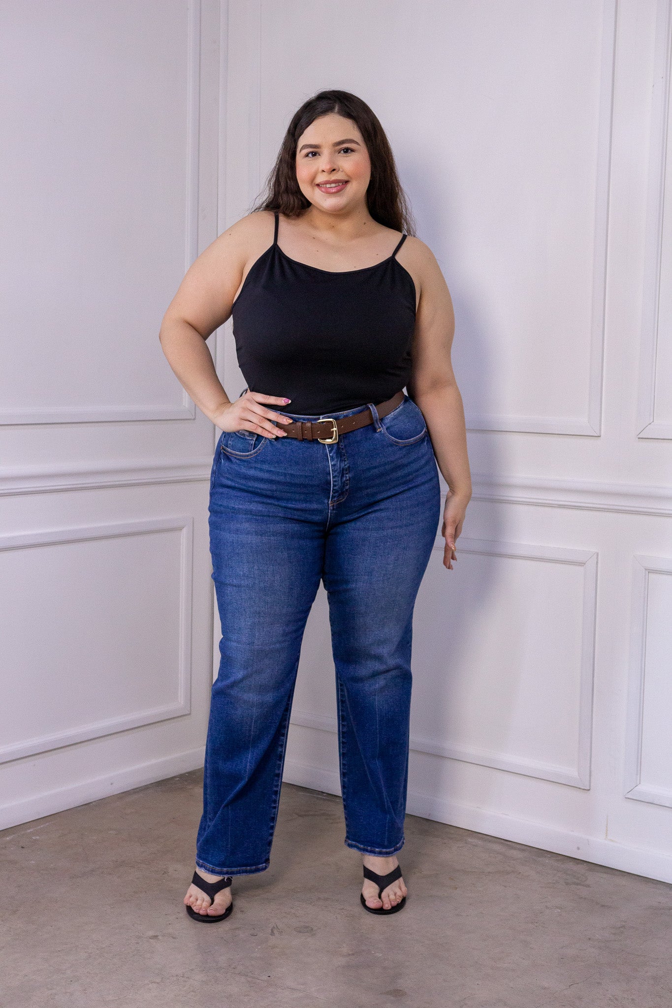 Blusa Curvy Tirantes Licra Negra Básica Esencial