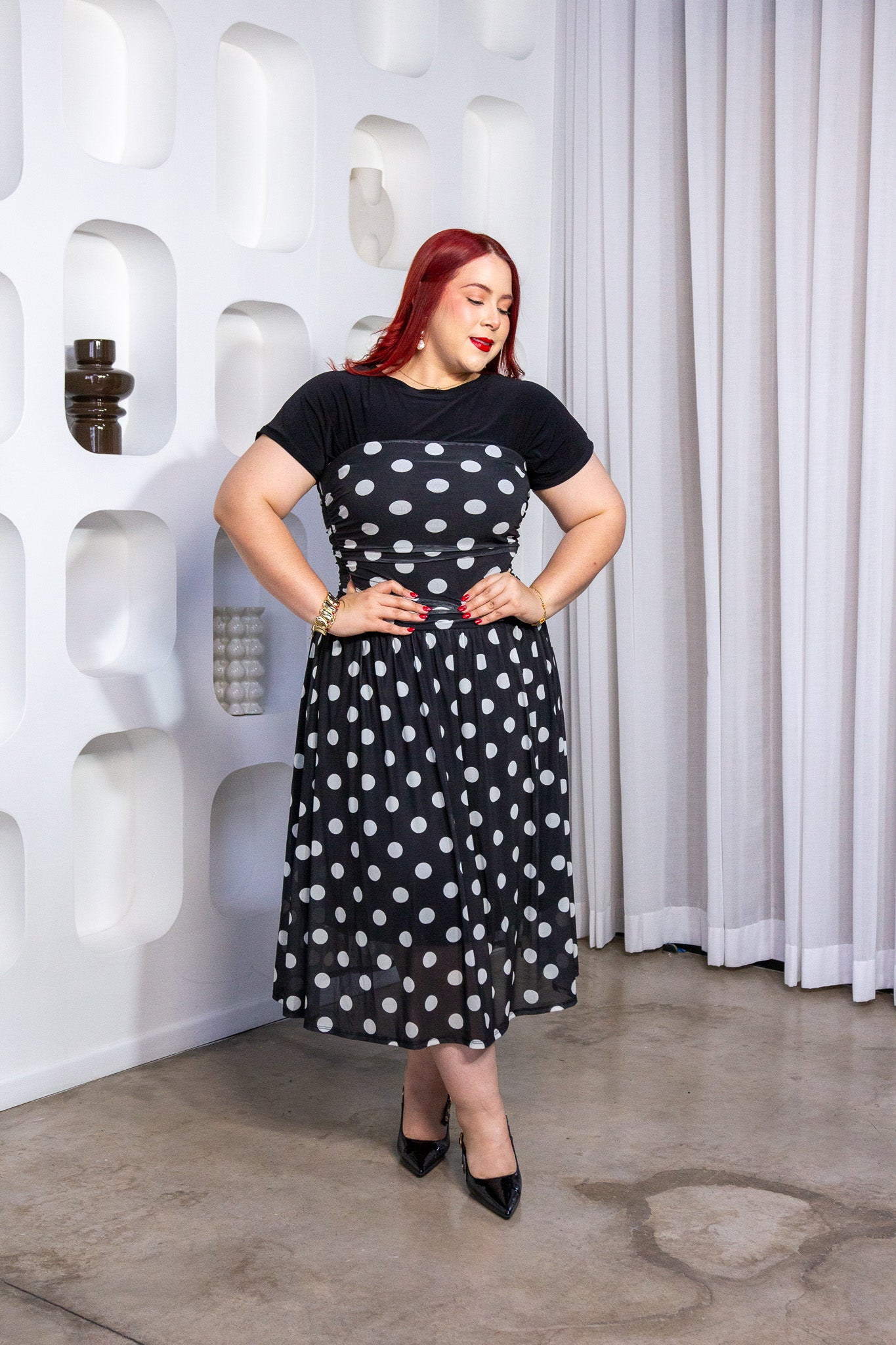 Blusa Curvy Licra Cuello Redondo Manga Corta Negro Atemporal