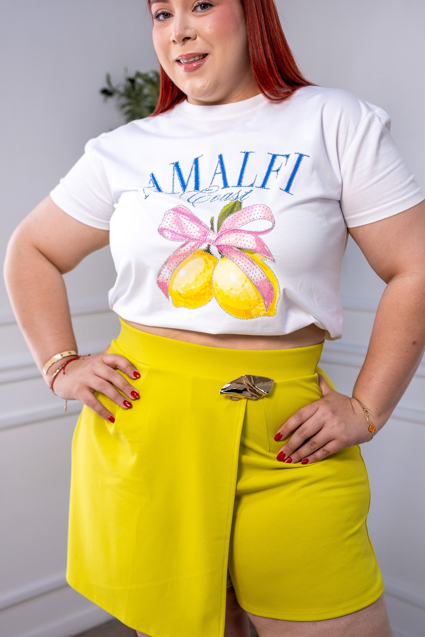 Playera Curvy Amalfi Coast Limones Mono Blanco