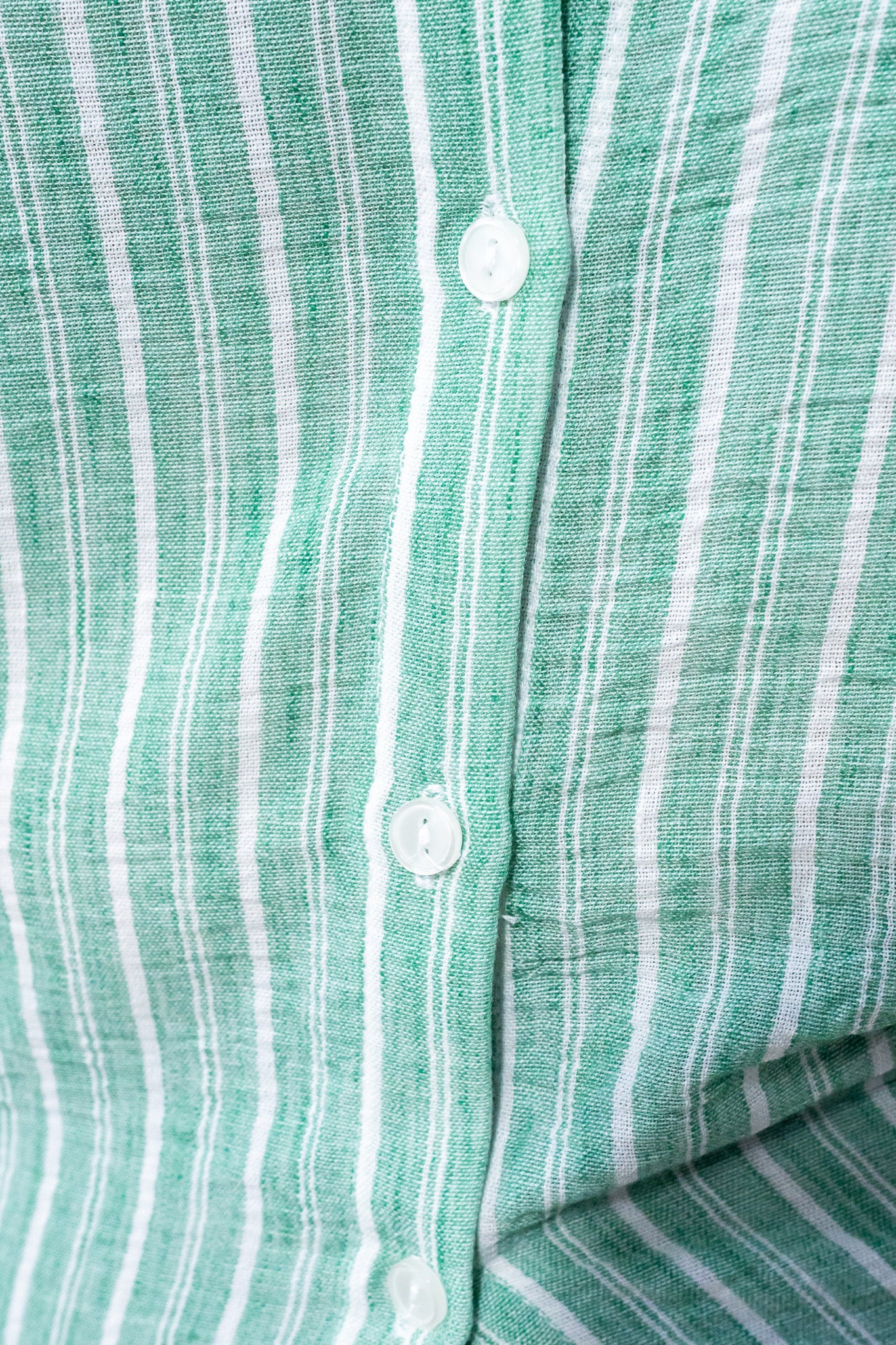 Camisa de Rayas Café Plus Size para Mujer