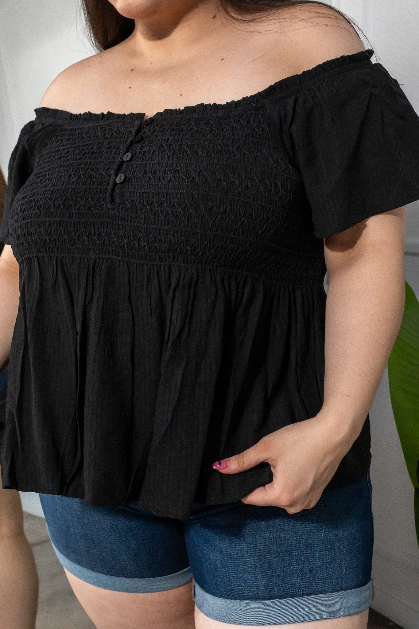 Blusa Curvy Off Shoulder Resorte Peplum Negra