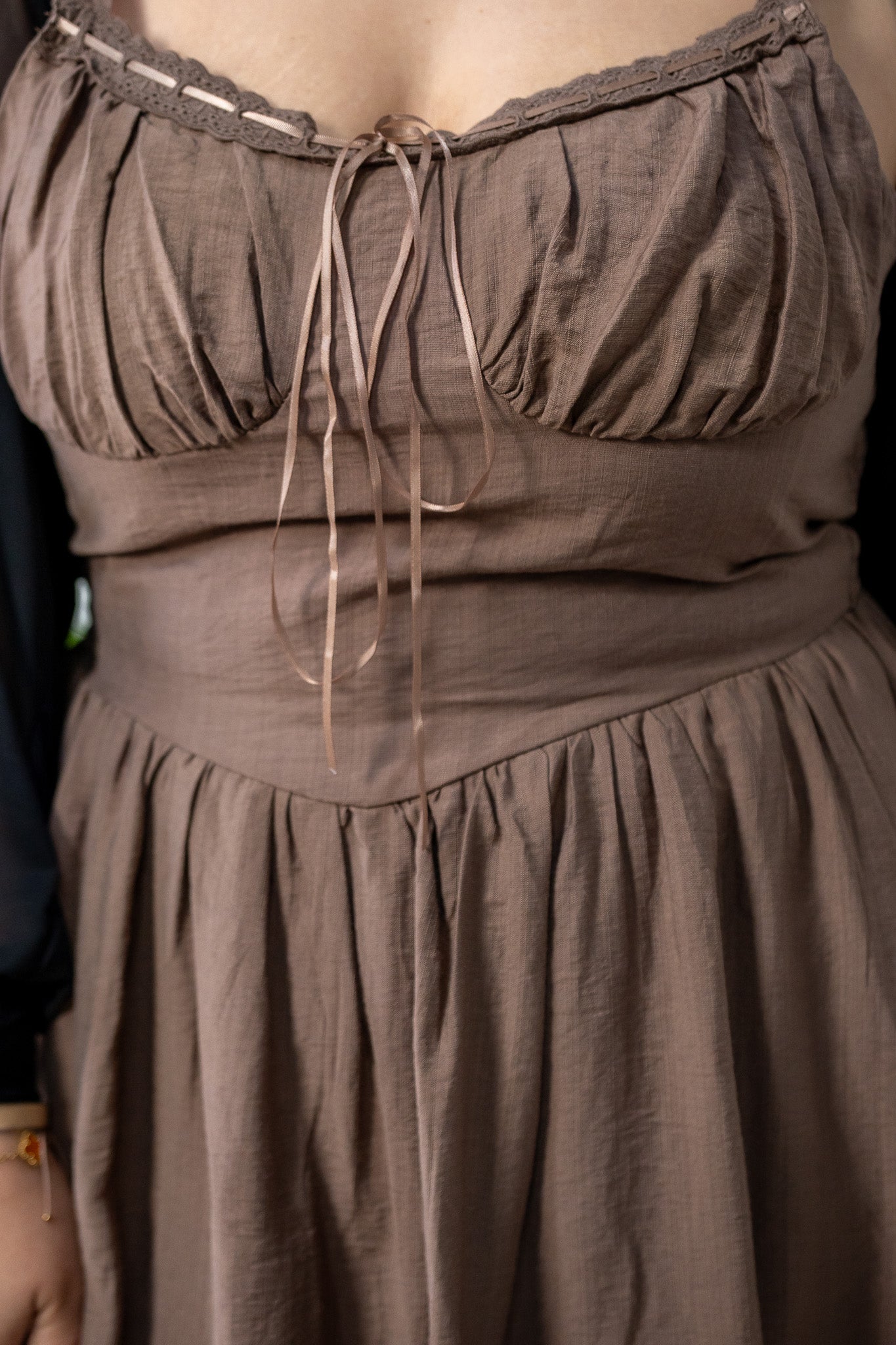 Vestido Corto Tirante Curvy Cafe