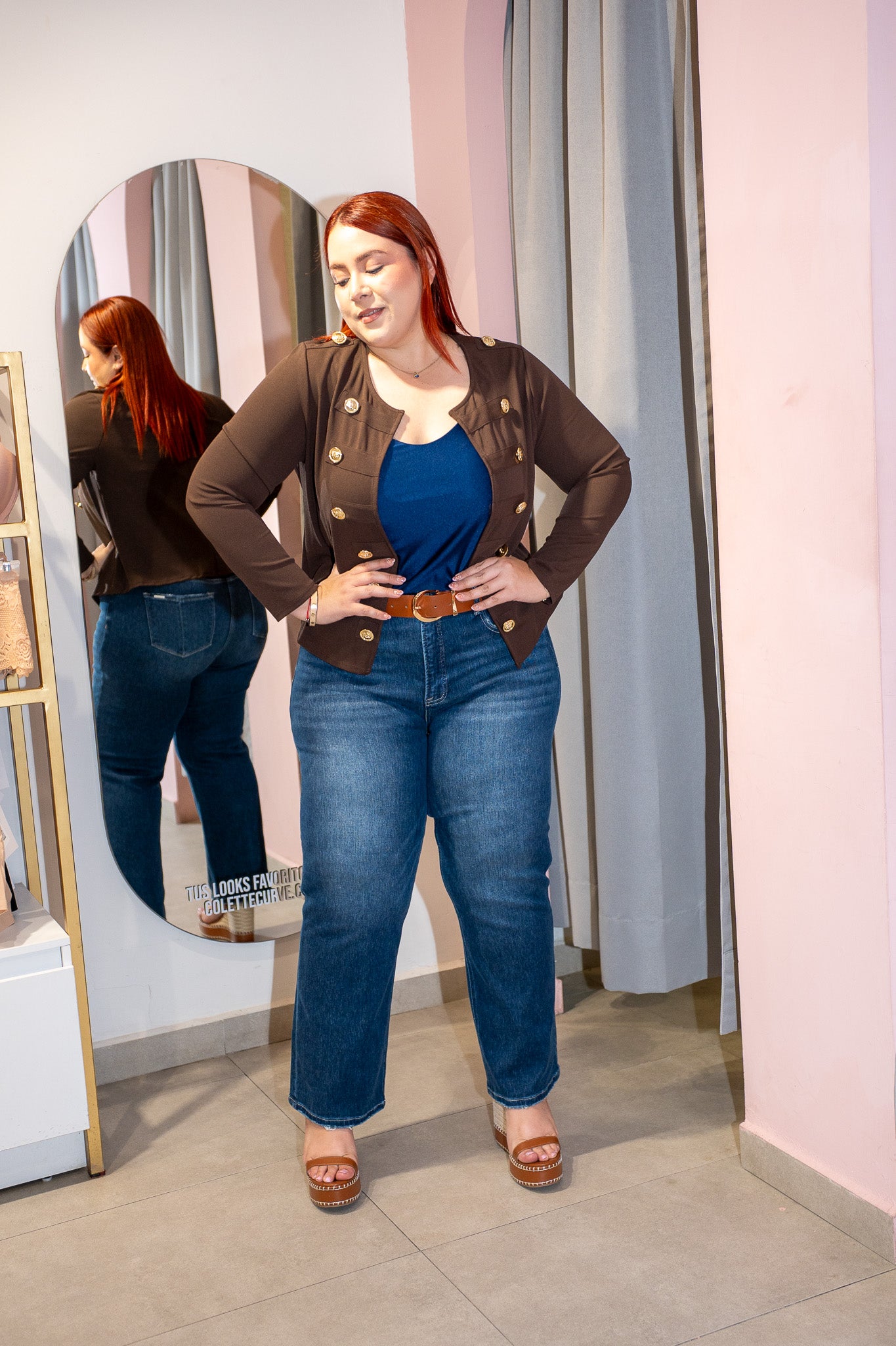 Jeans Curvy High Rise Wide Leg Liso Oscuro