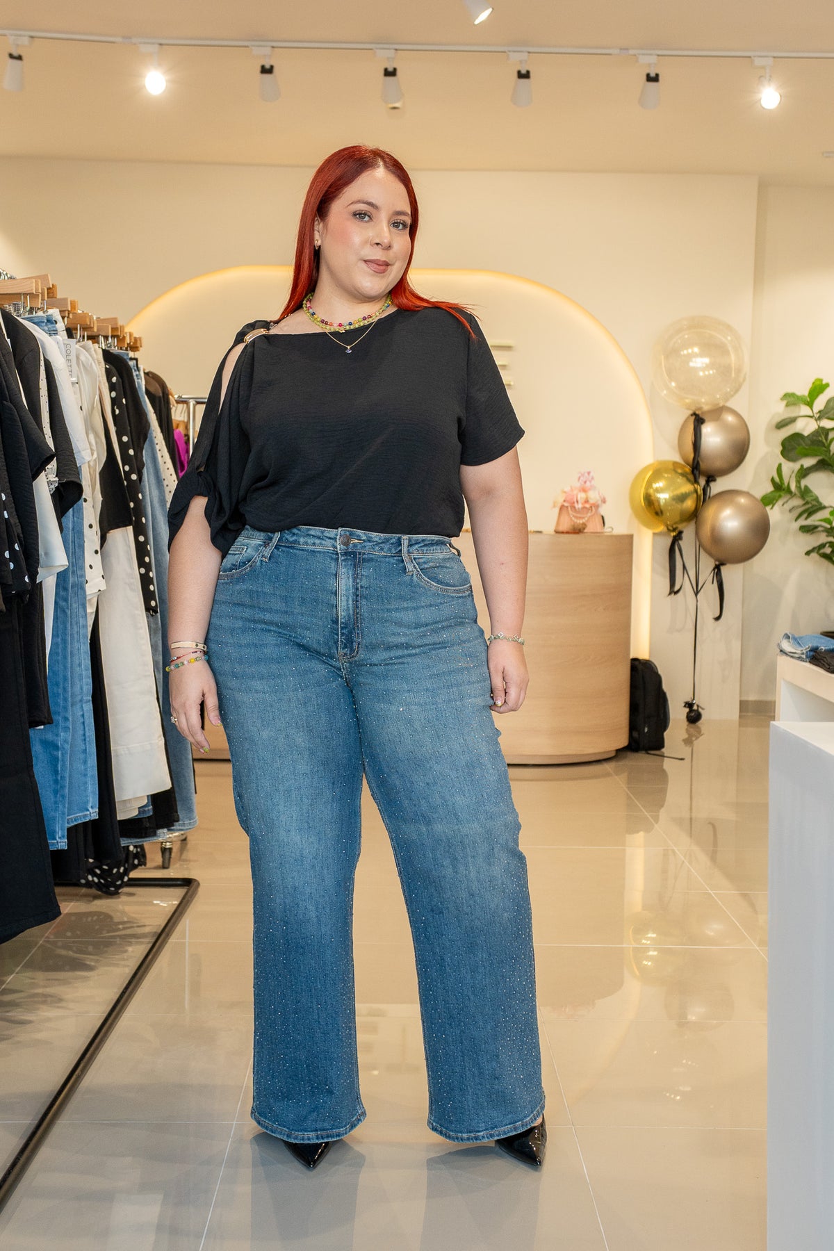 Blusa Curvy Manga Abierta Detalle Fluida Negro