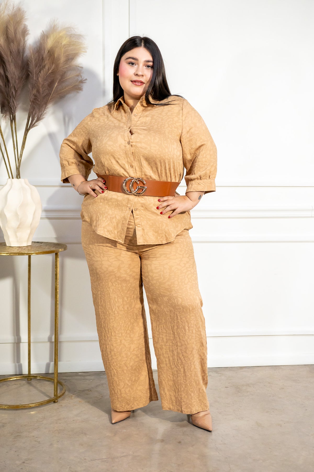 Set Curvy Camisa con Lazo y Pantalón Wide Leg