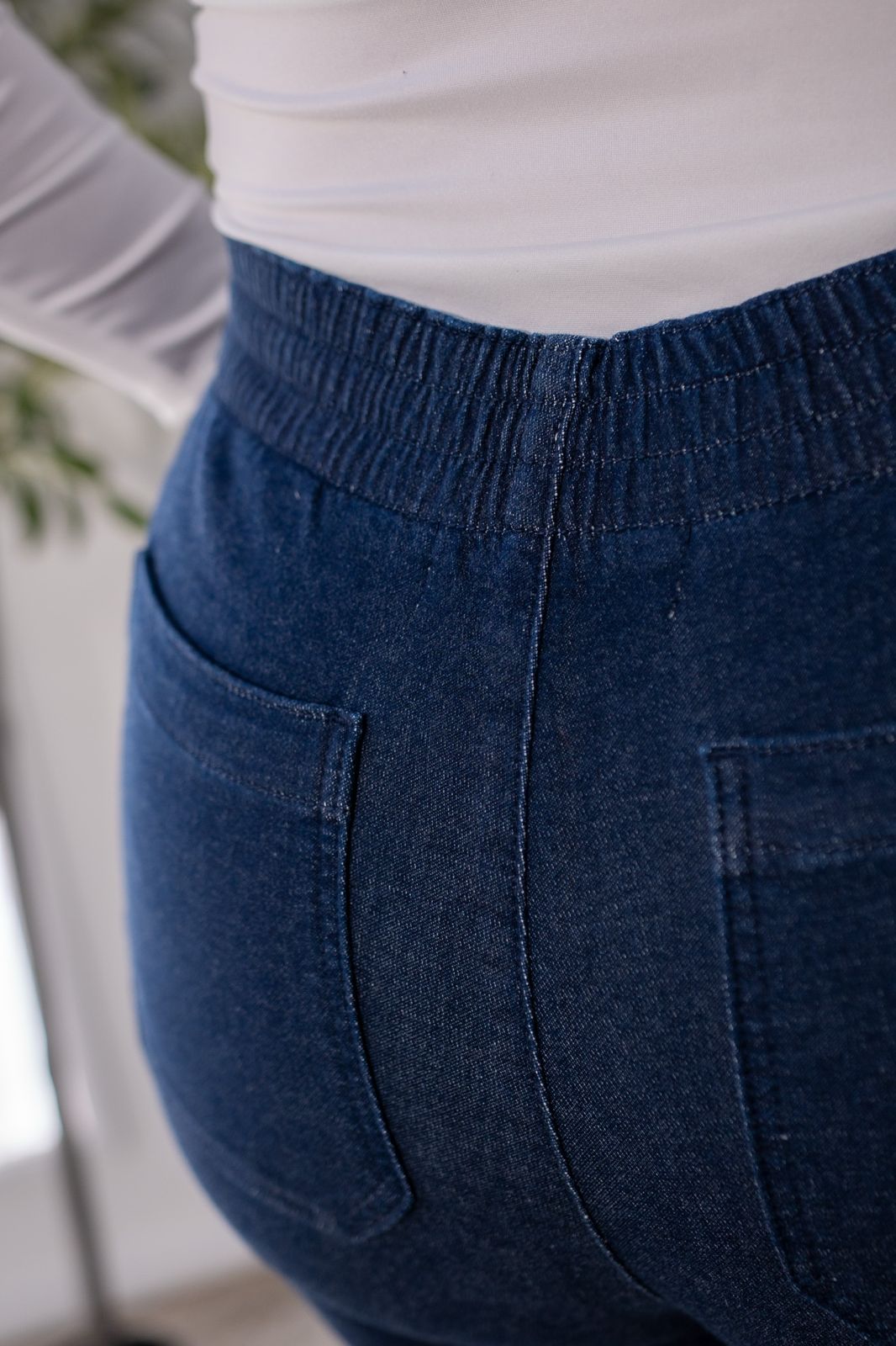 Jeans palazo c/bolsas osc