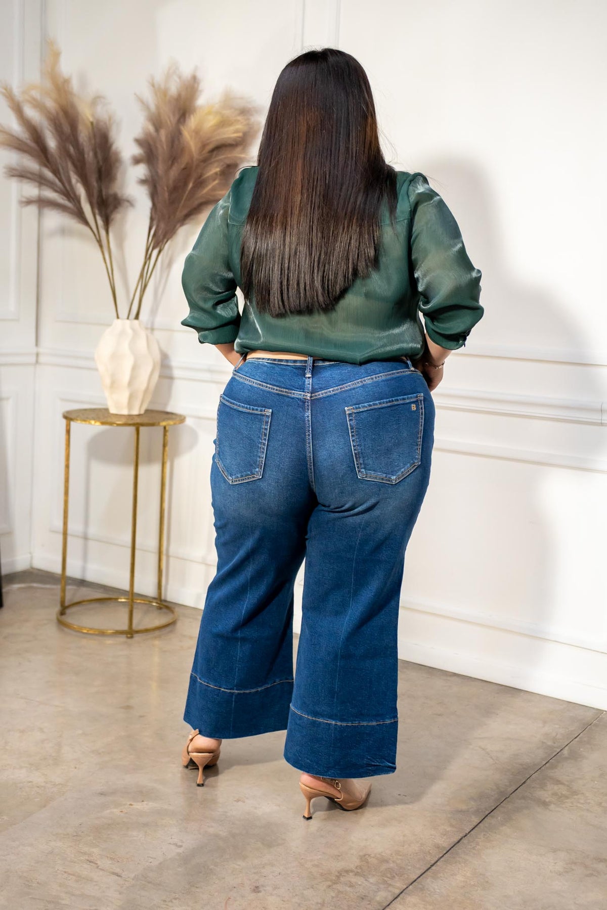Camisa Curvy Satinada Manga Larga Verde