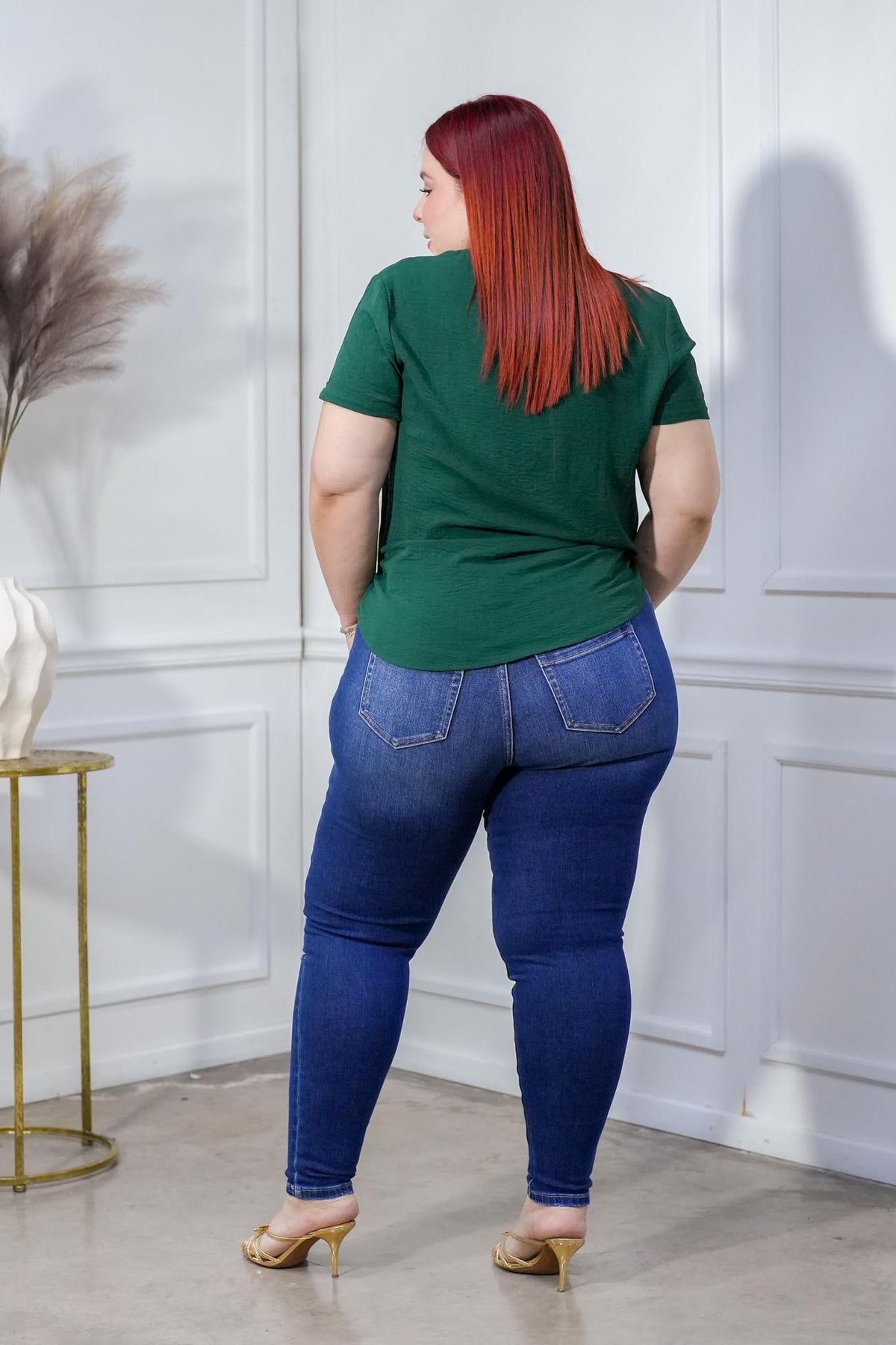 Blusa Curvy Lisa Cuello V Manga Corta Verde