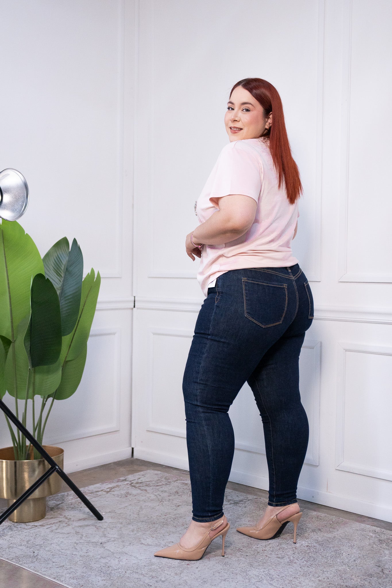 Blusa detalles piedras rosa