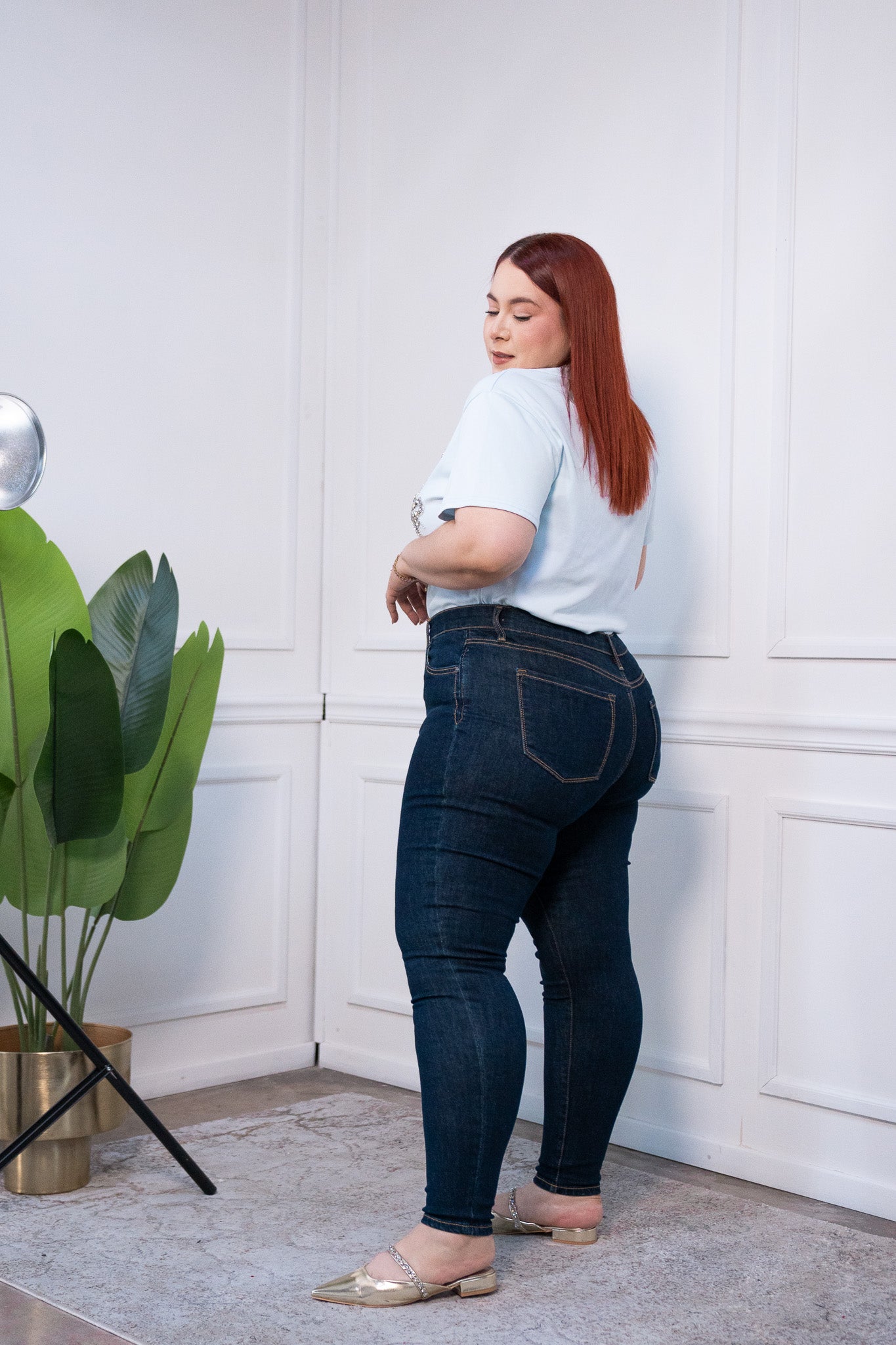 Blusa detalles piedras azul