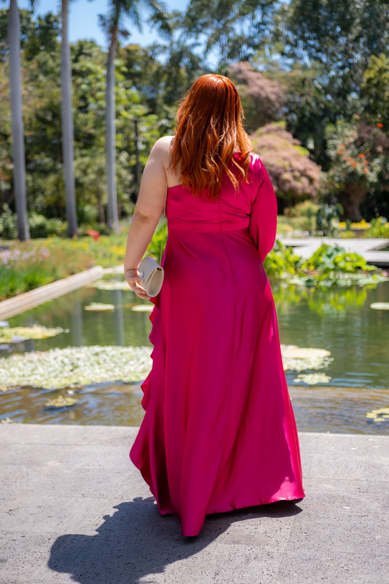 Vestido de Fiesta de Una Manga Fucsia Plus Size para Mujer